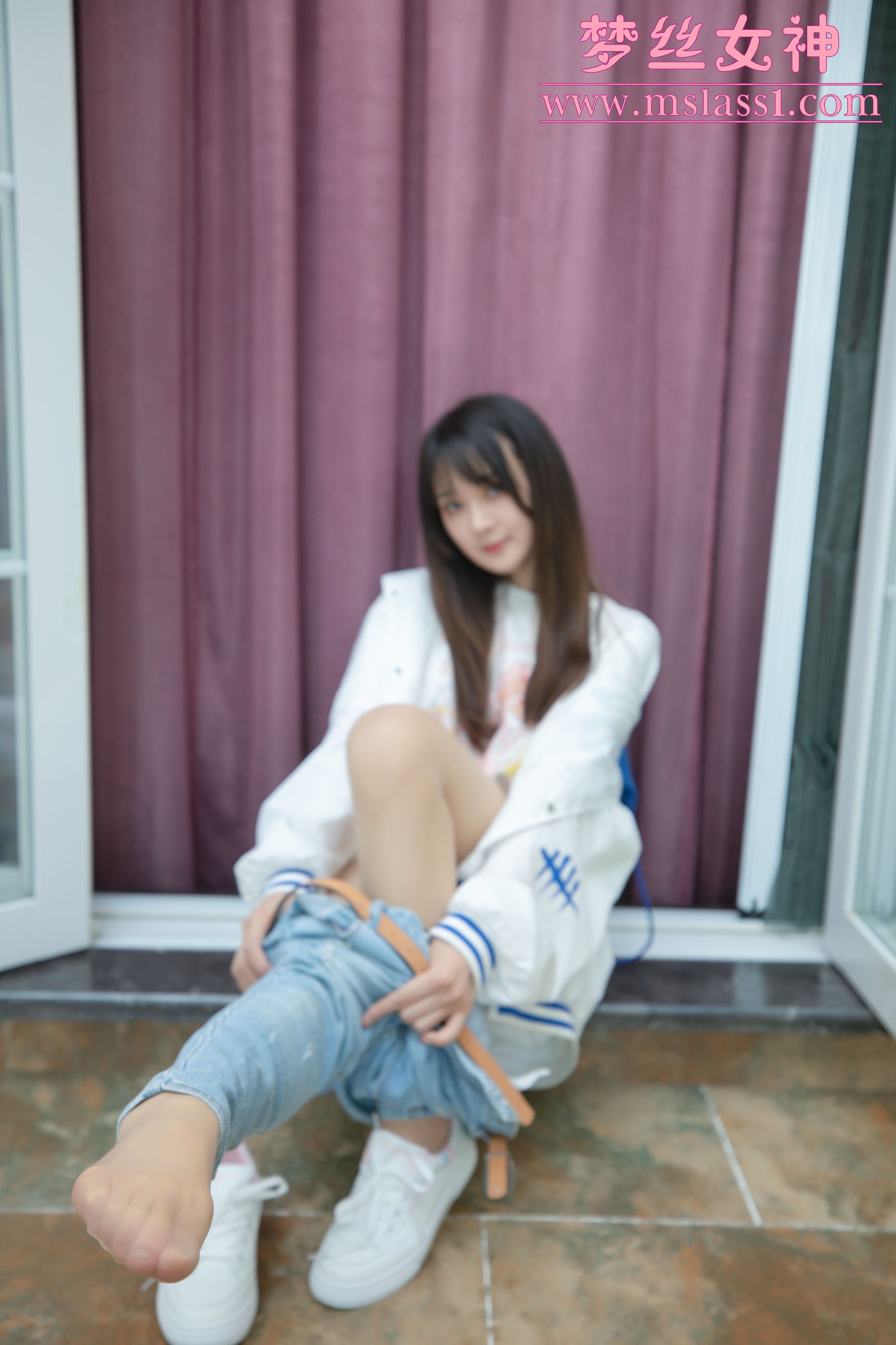 [梦丝女神MSLASS]  郭襄 牛仔裤的超美