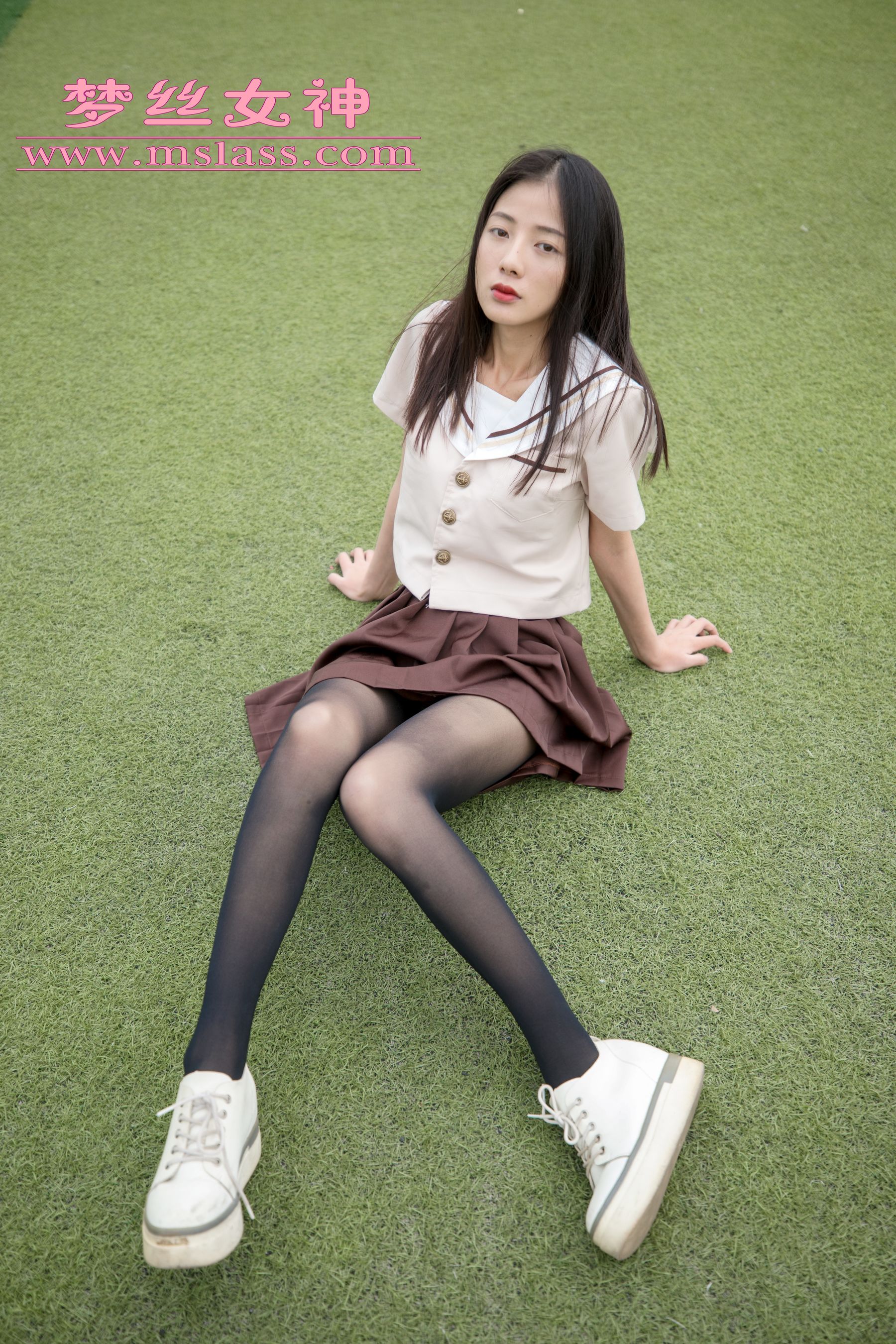 [梦丝女神MSLASS]  雪馨 学院的JK黑丝袜
