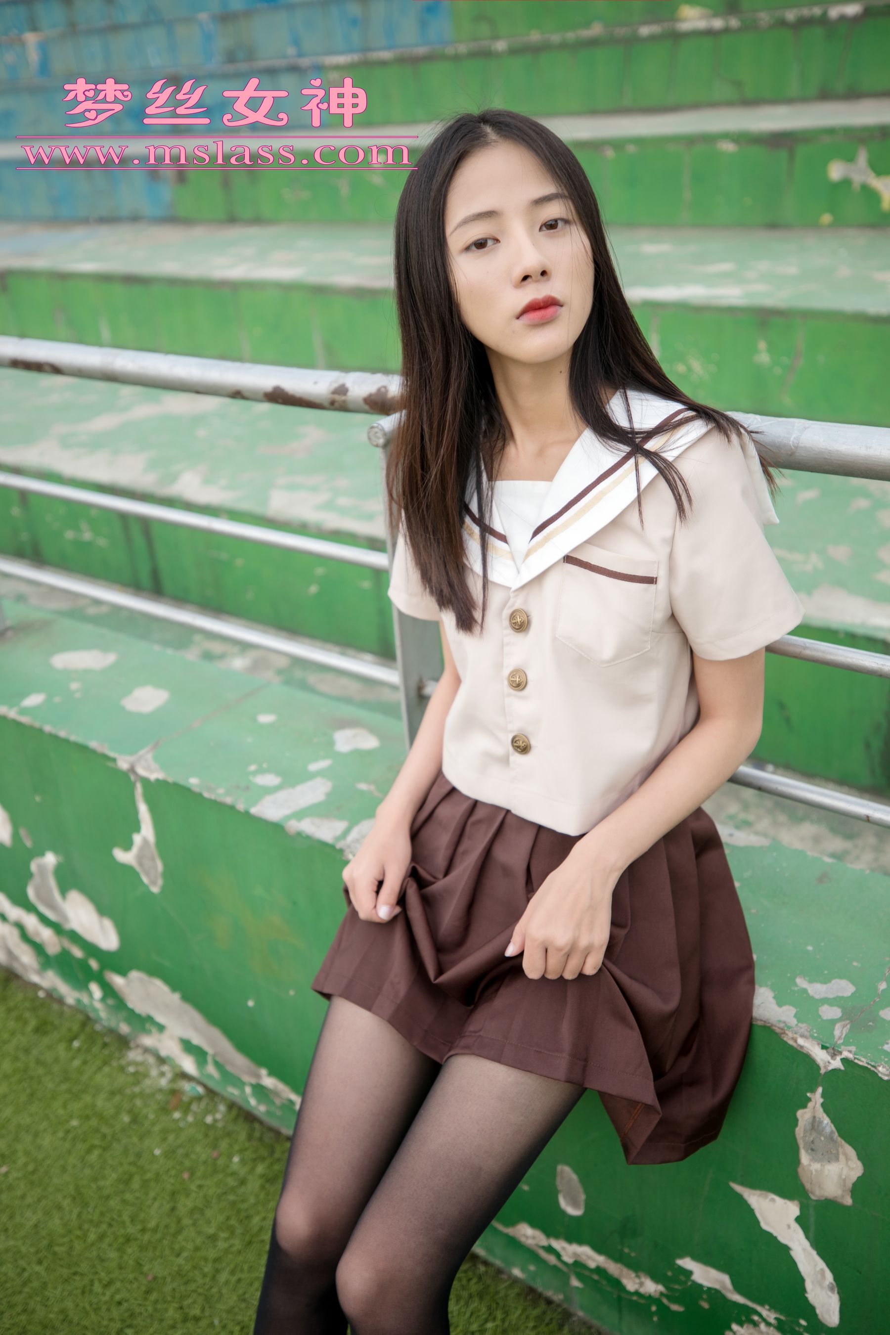 [梦丝女神MSLASS]  雪馨 学院的JK黑丝袜