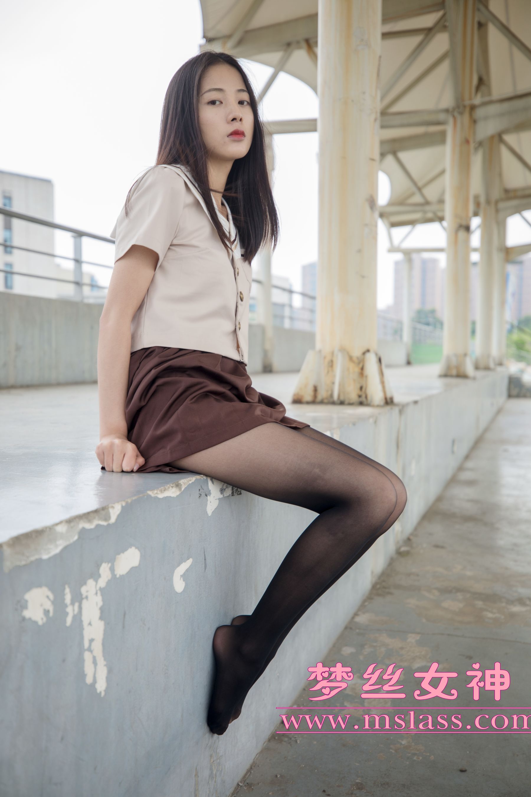 [梦丝女神MSLASS]  雪馨 学院的JK黑丝袜