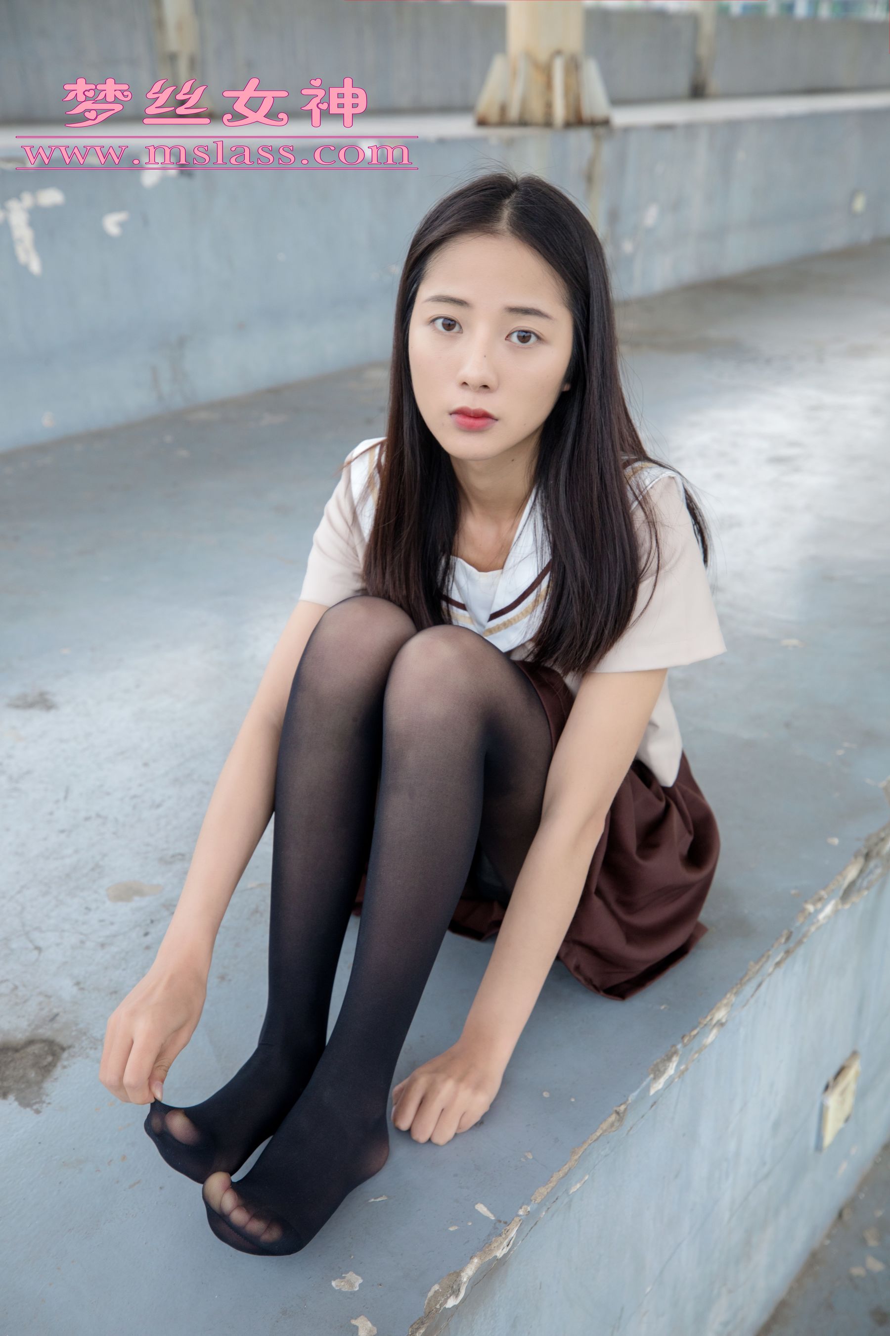 [梦丝女神MSLASS]  雪馨 学院的JK黑丝袜