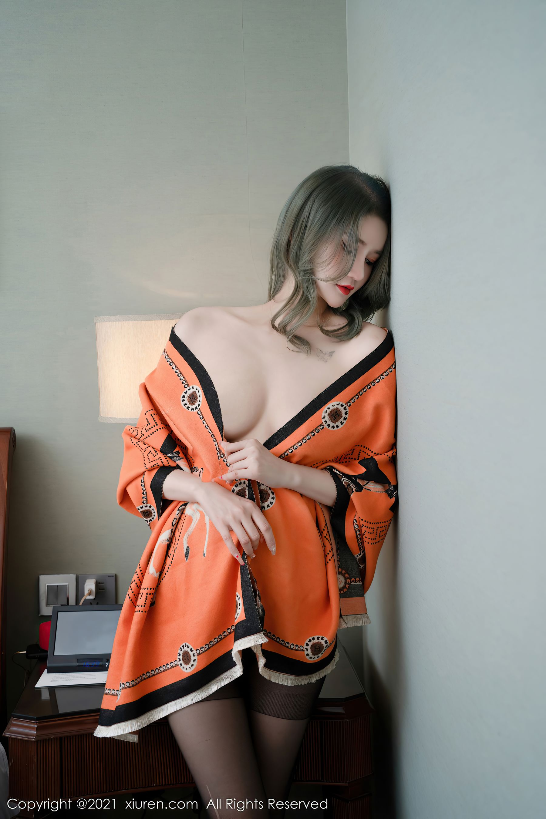 [秀人XiuRen] No.4374 文芮jeninfer