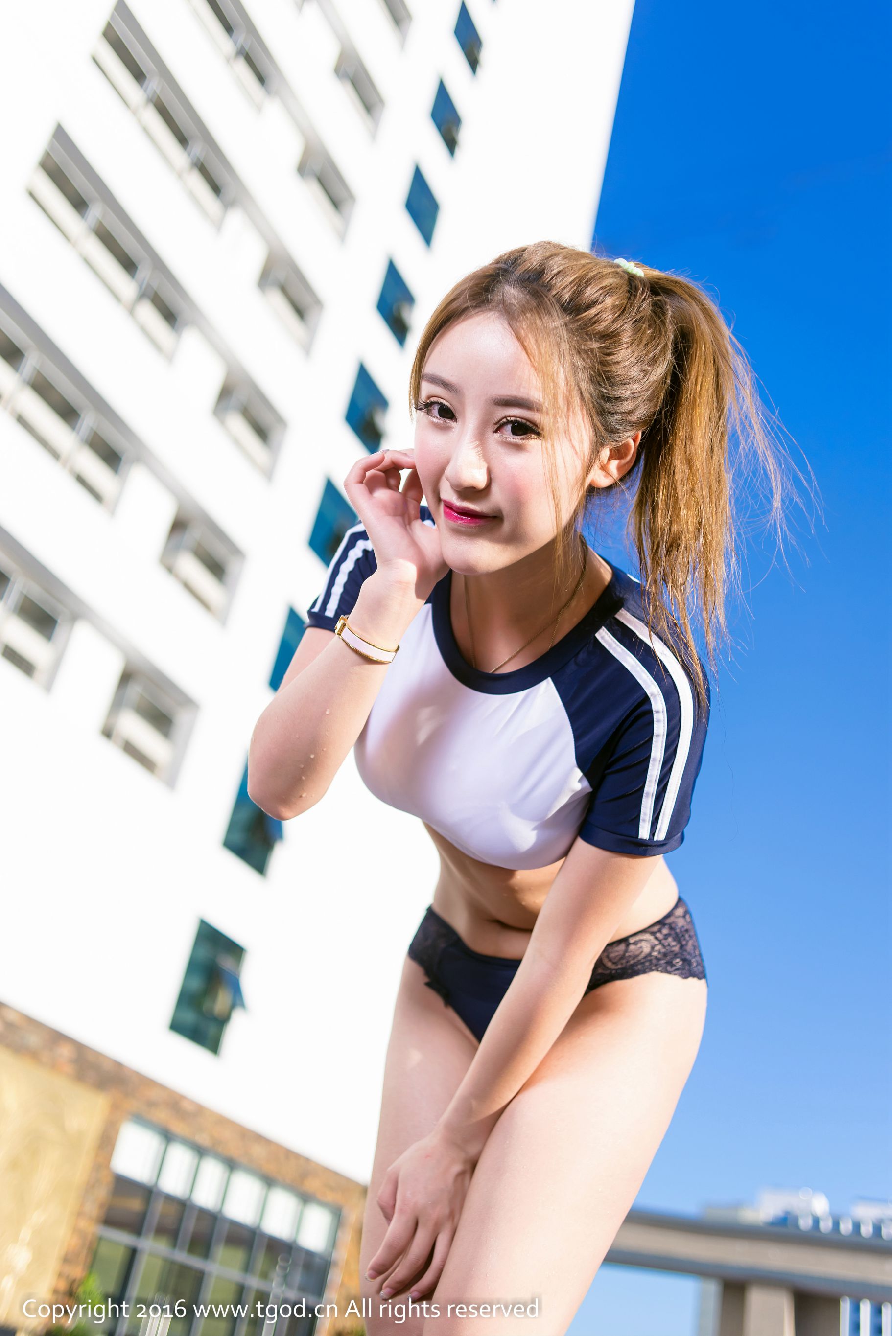 jill_静儿《宛如幽静的月光 倾泻而下入你心扉》 [推女神TGOD]