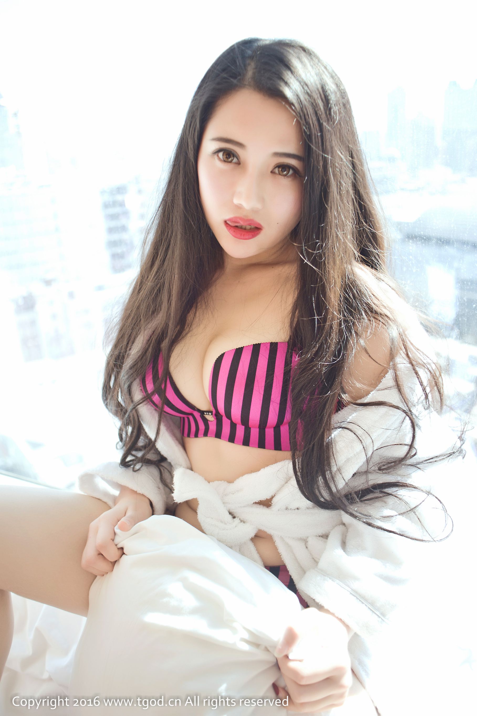 朱小旭《邻家少女真空装》 [推女神TGOD]
