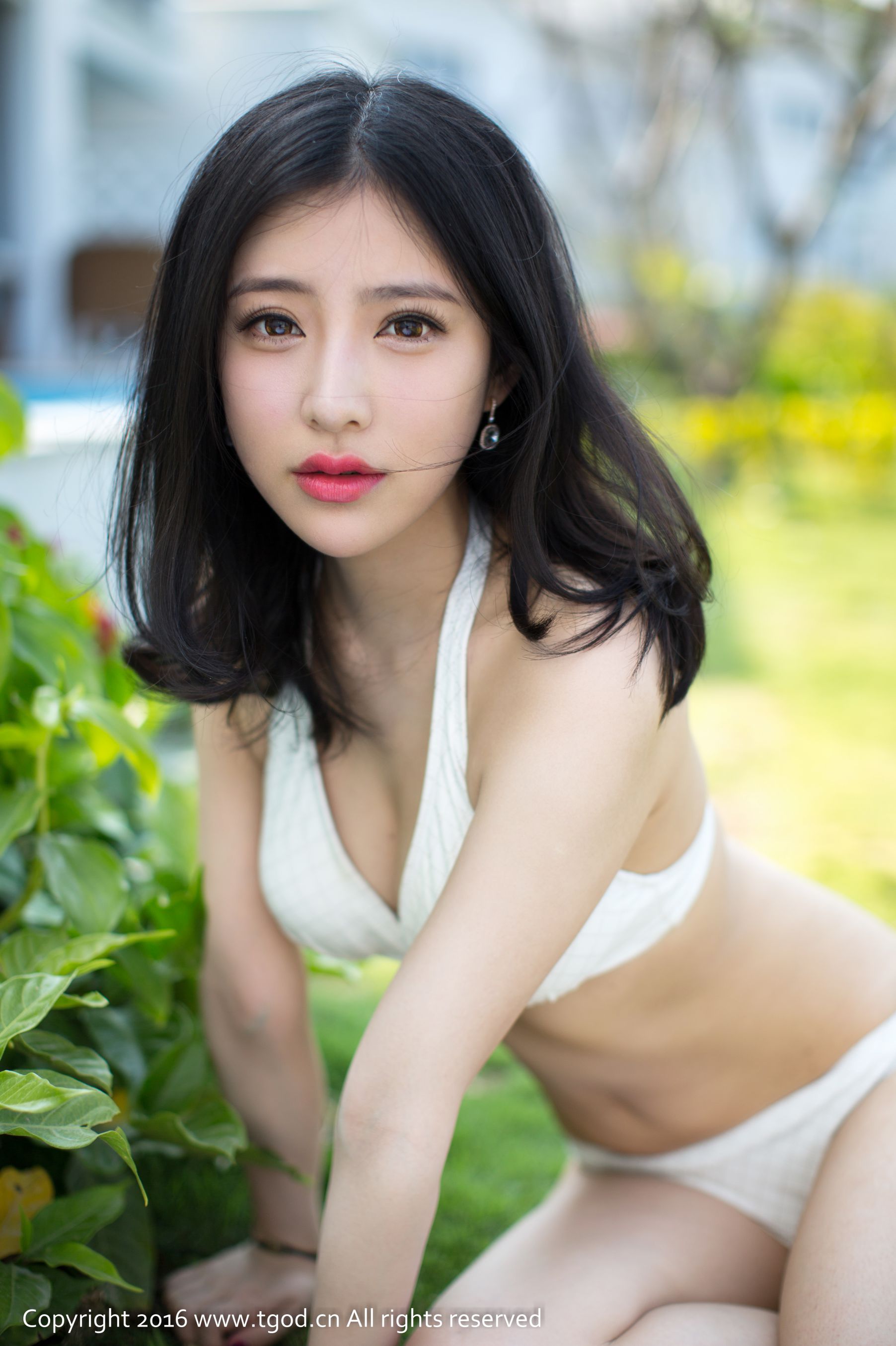施忆佳Kitty酱《秀色可餐美若霜》 [推女神TGOD]