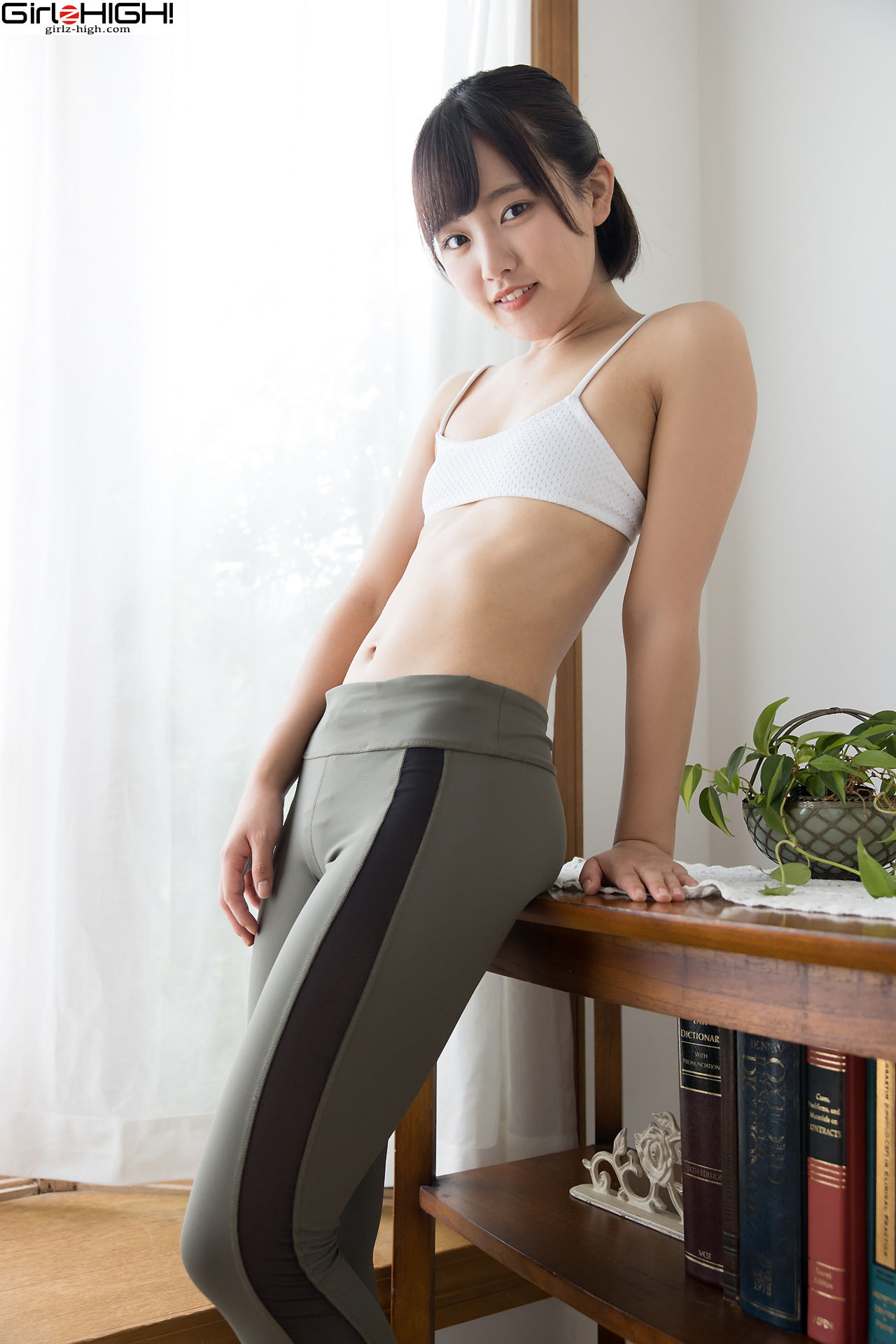 [Girlz-High] Anju Kouzuki 香月りお - bfaa_070_002