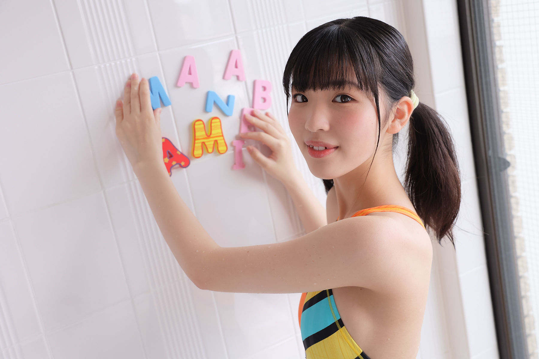 [Minisuka.tv] Ami Manabe 眞辺あみ - Fresh-idol Gallery 100