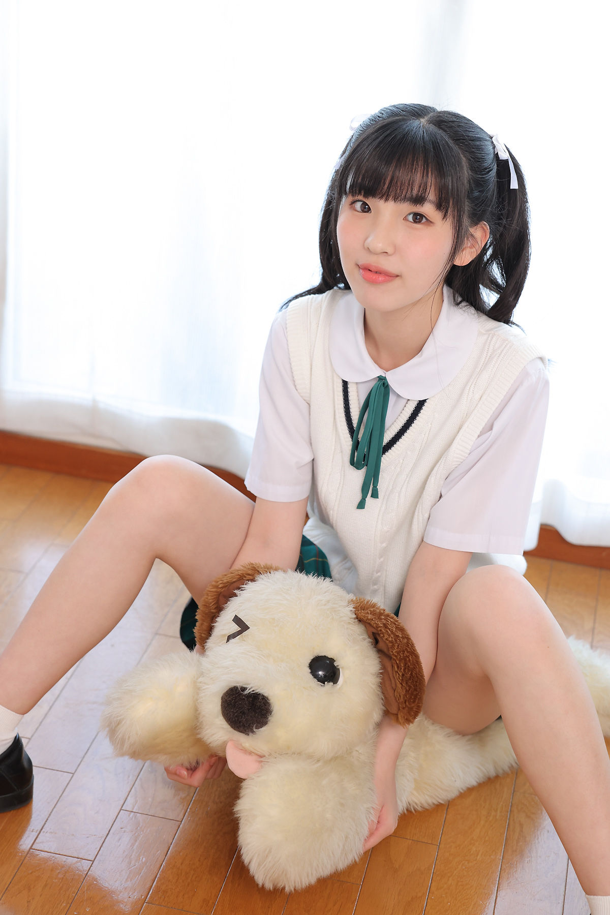 [Minisuka.tv] Ami Manabe 眞辺あみ - Fresh-idol Gallery 102