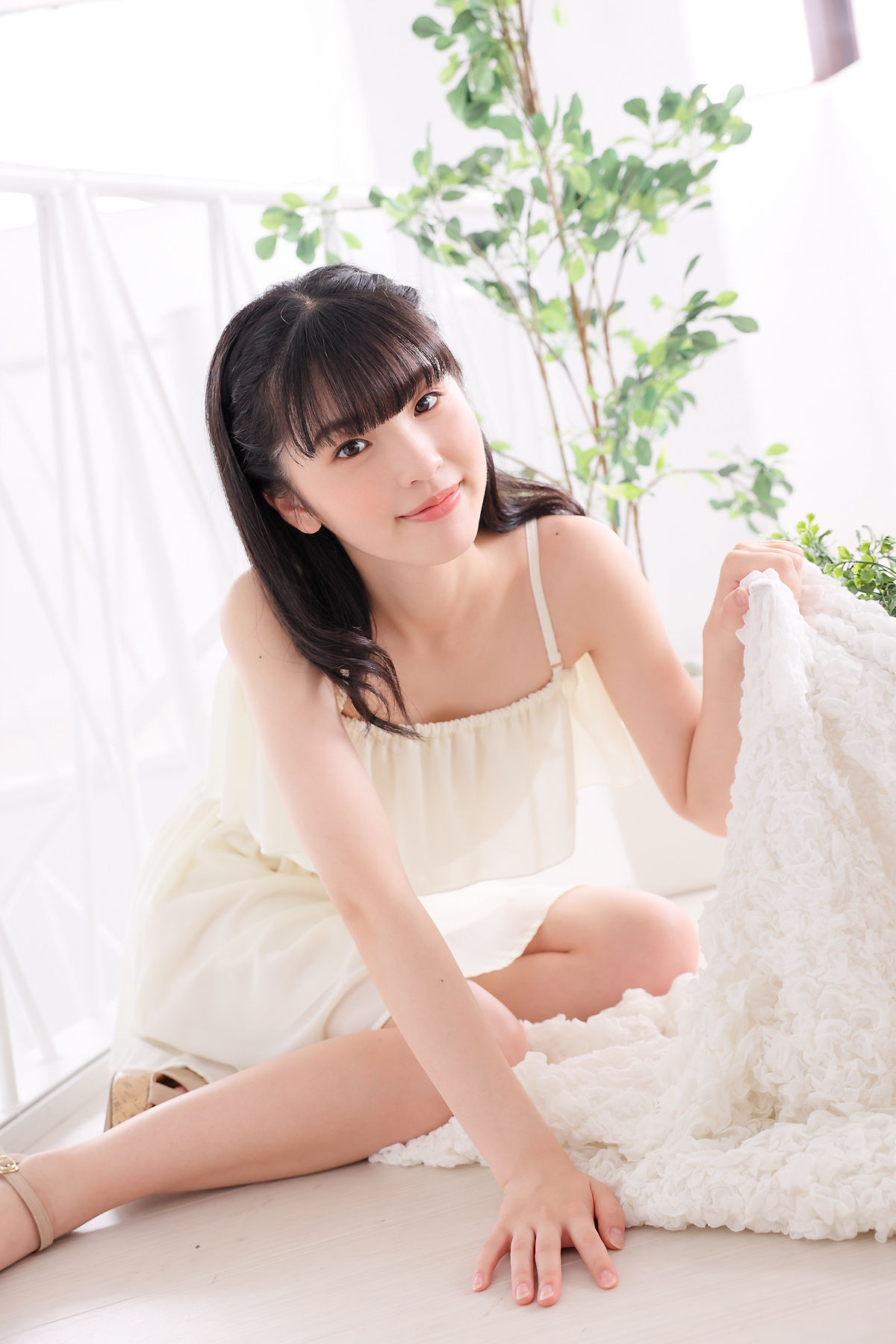 [Minisuka.tv] Ami Manabe 眞辺あみ - Fresh-idol Gallery 104