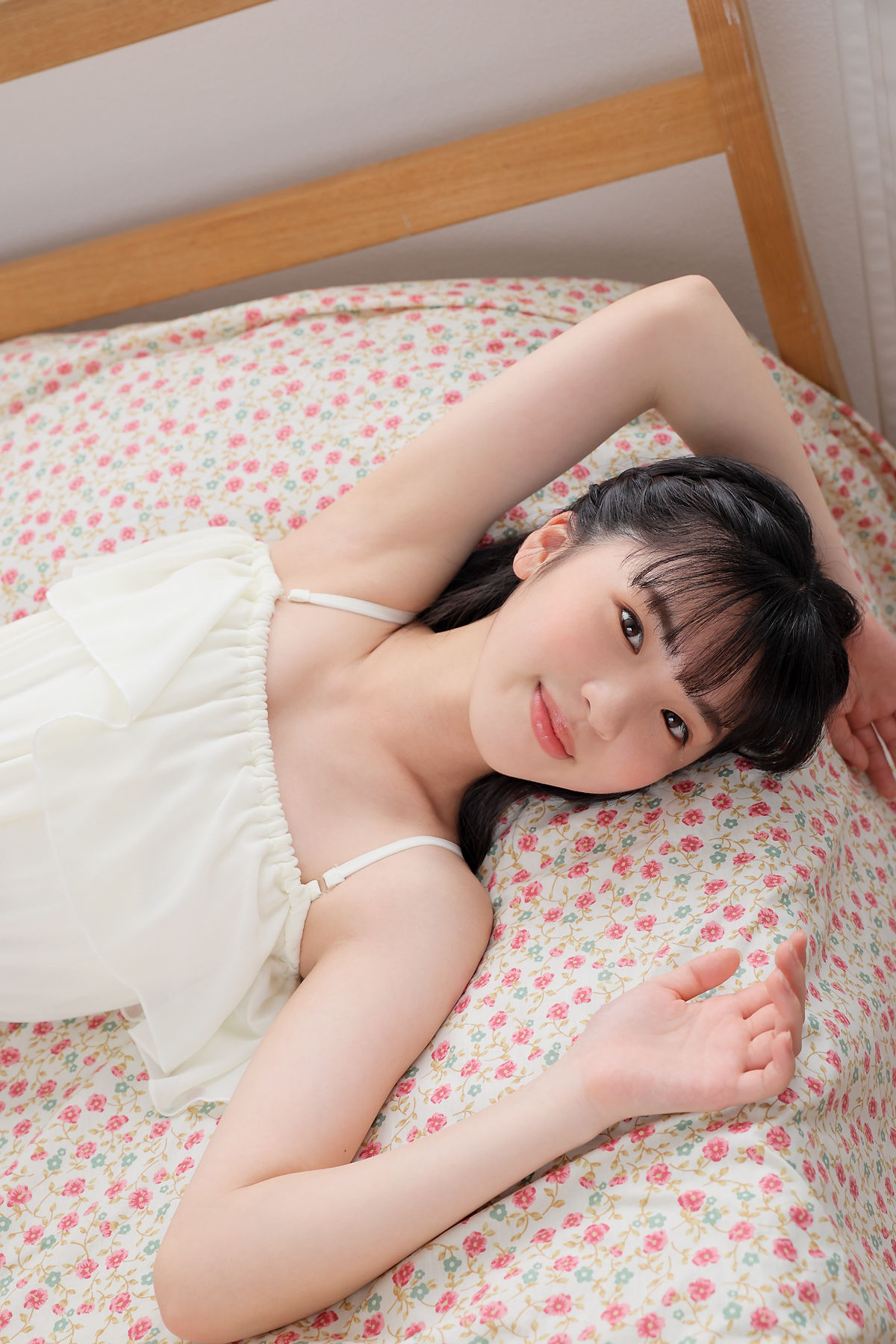 [Minisuka.tv] Ami Manabe 眞辺あみ - Fresh-idol Gallery 105