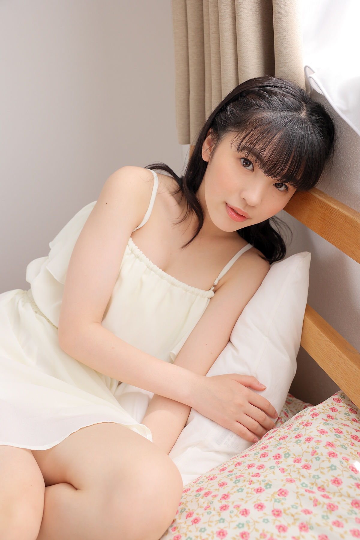 [Minisuka.tv] Ami Manabe 眞辺あみ - Fresh-idol Gallery 105