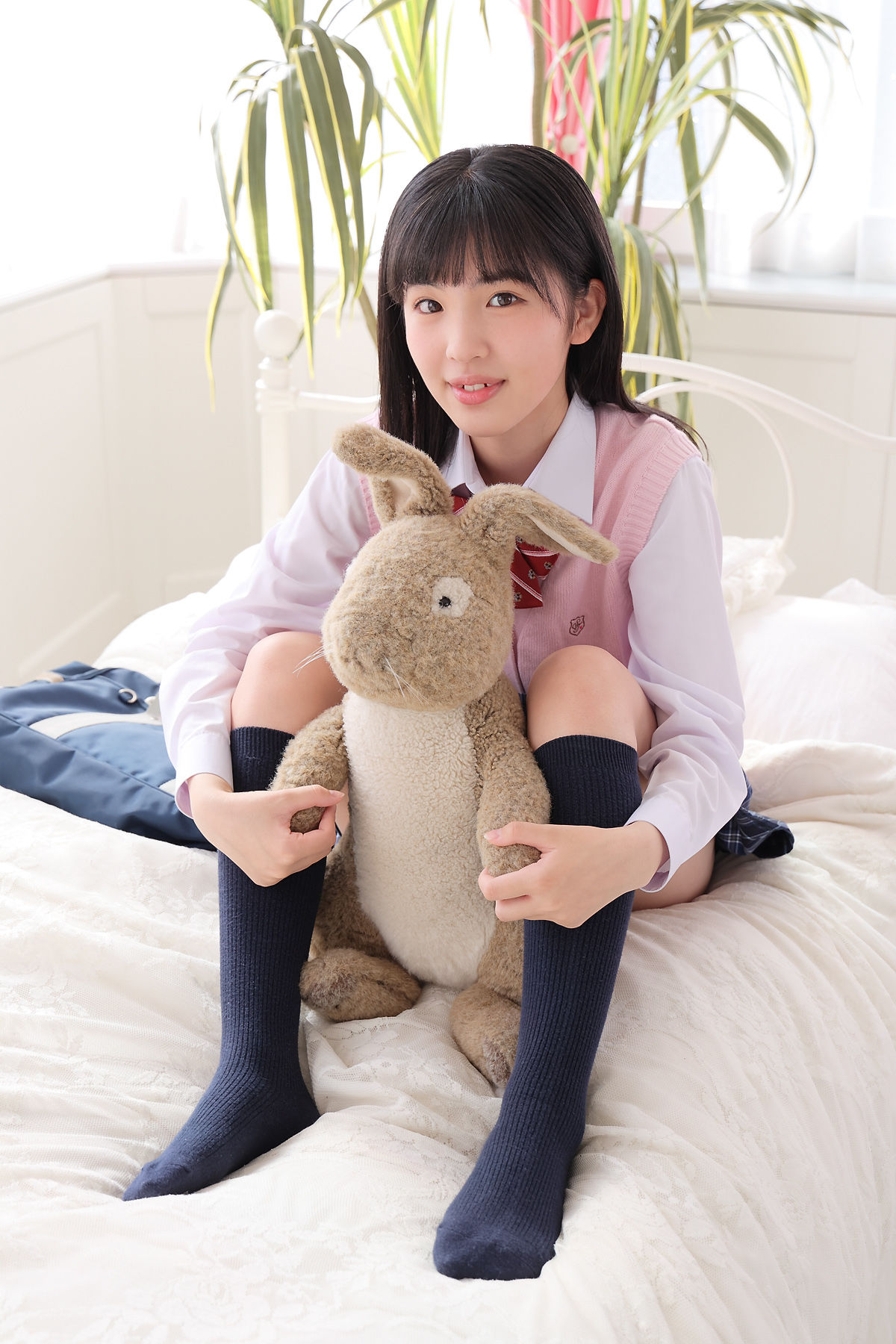[Minisuka.tv] Ami Manabe 眞辺あみ - Fresh-idol Gallery 110