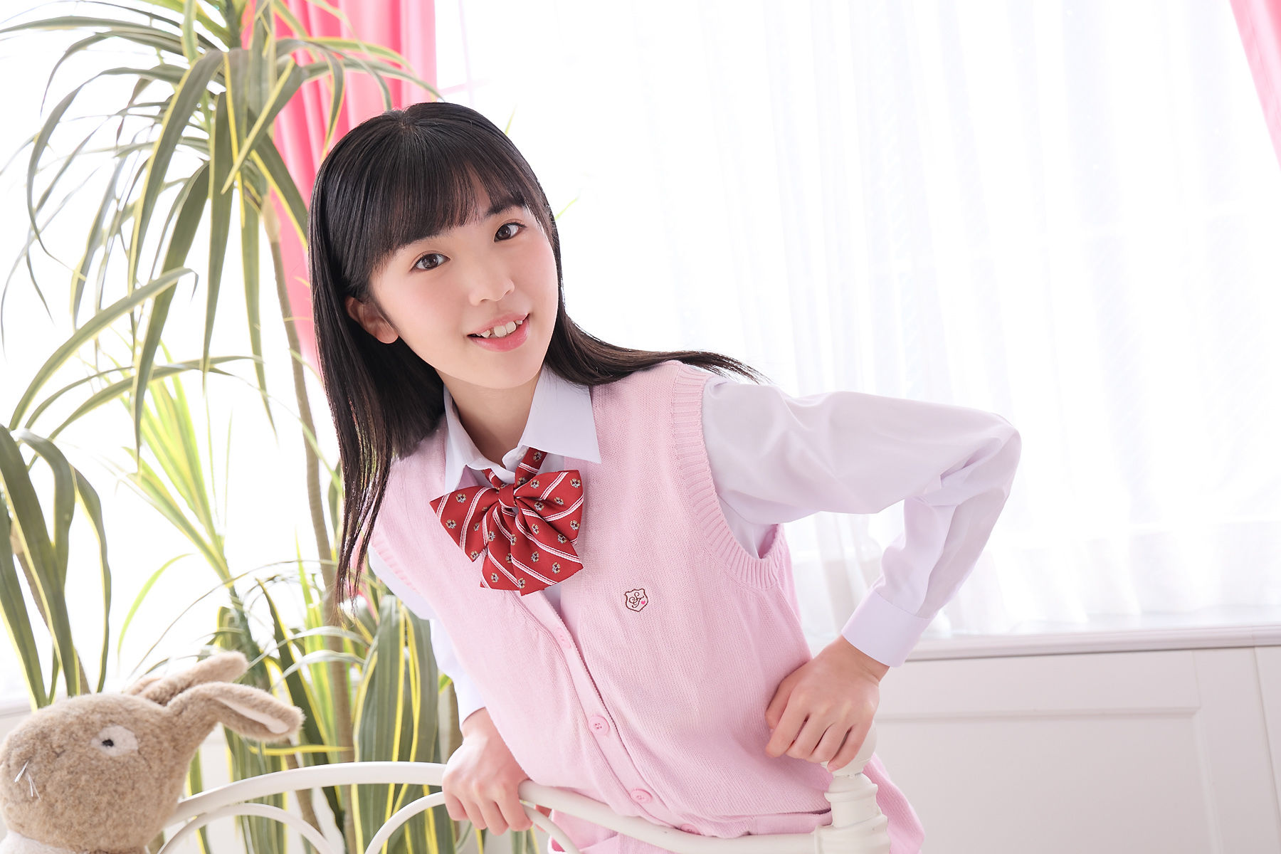 [Minisuka.tv] Ami Manabe 眞辺あみ - Fresh-idol Gallery 110