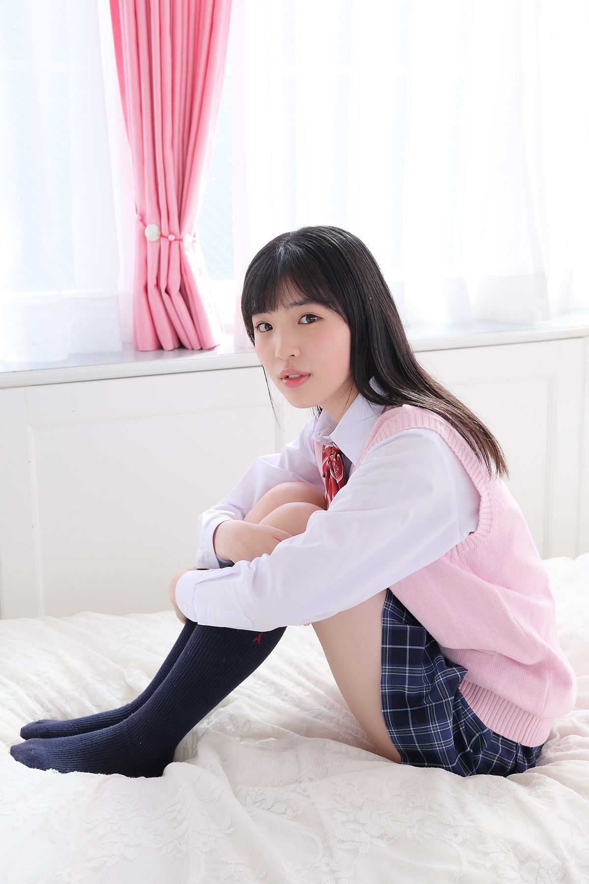 [Minisuka.tv] Ami Manabe 眞辺あみ - Fresh-idol Gallery 110