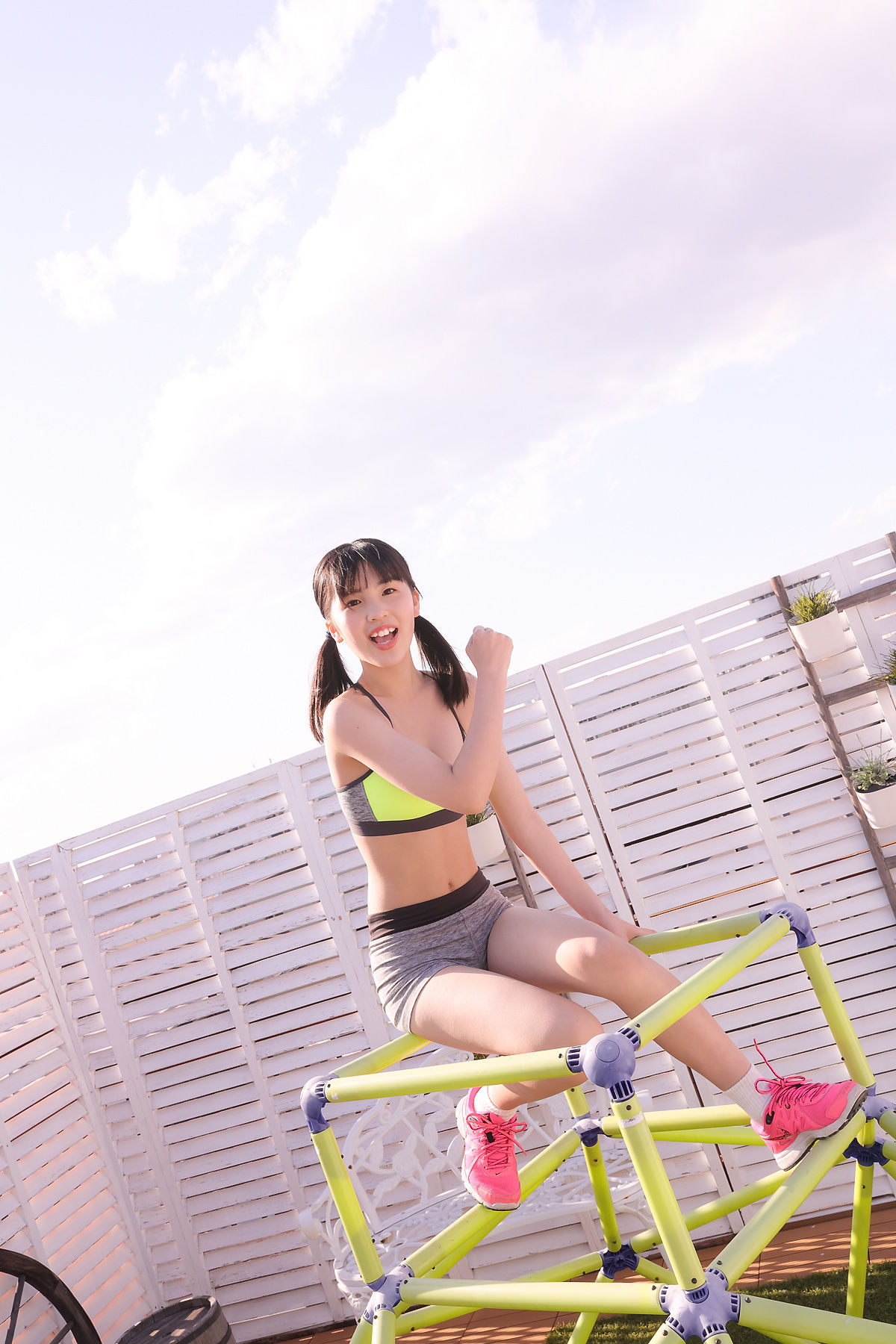 [Minisuka.tv] Ami Manabe 眞辺あみ - Fresh-idol Gallery 96