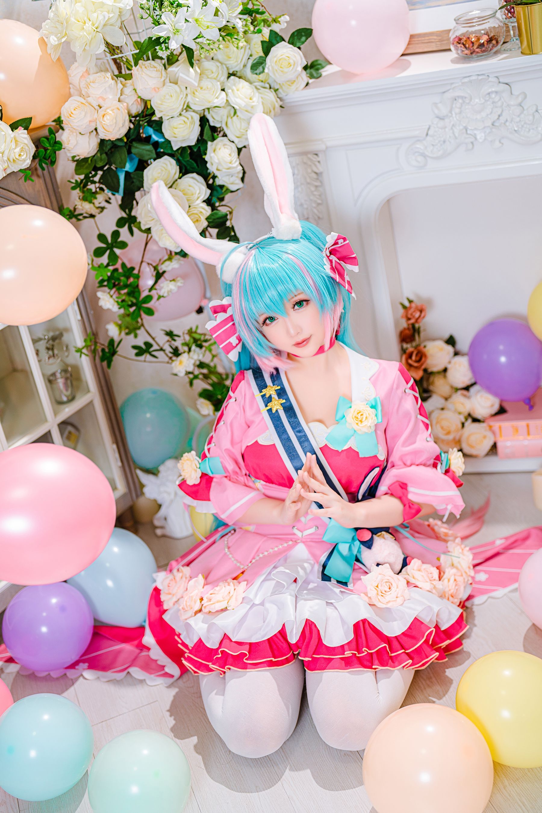 [福利COS] Coser小姐姐星之迟迟 - 情人节 梦梦套组