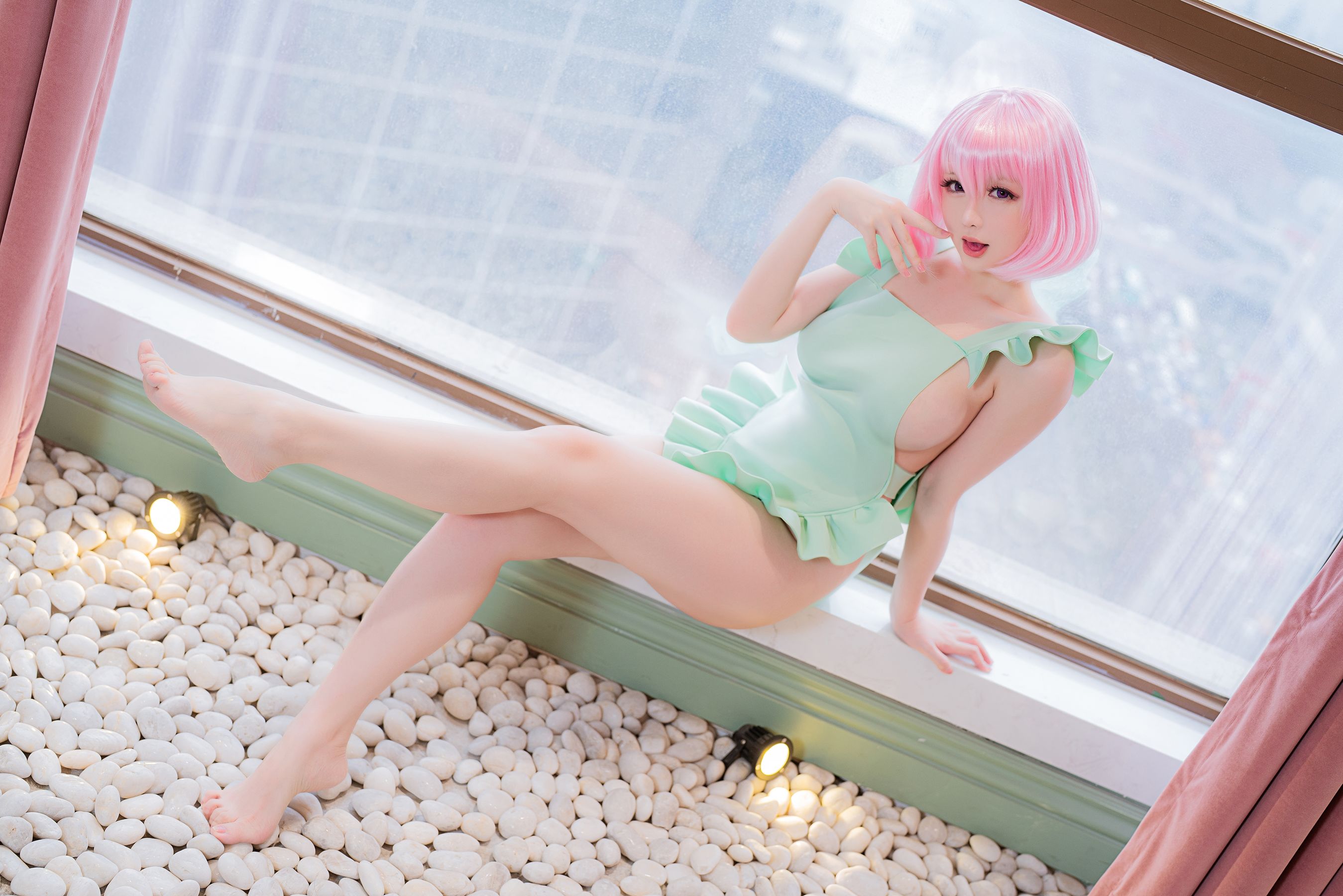 [福利COS] Coser小姐姐星之迟迟 - 情人节 梦梦套组