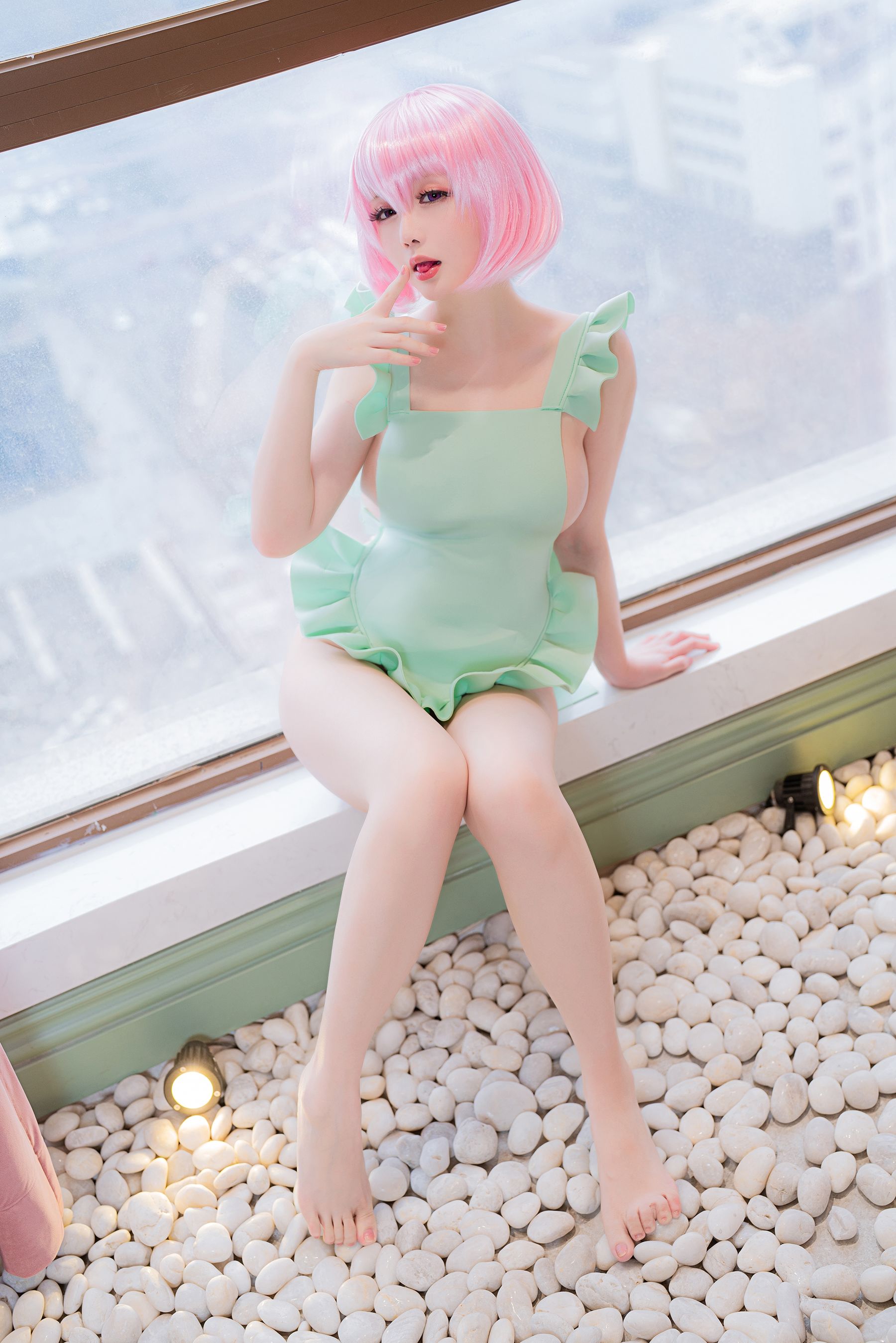 [福利COS] Coser小姐姐星之迟迟 - 情人节 梦梦套组