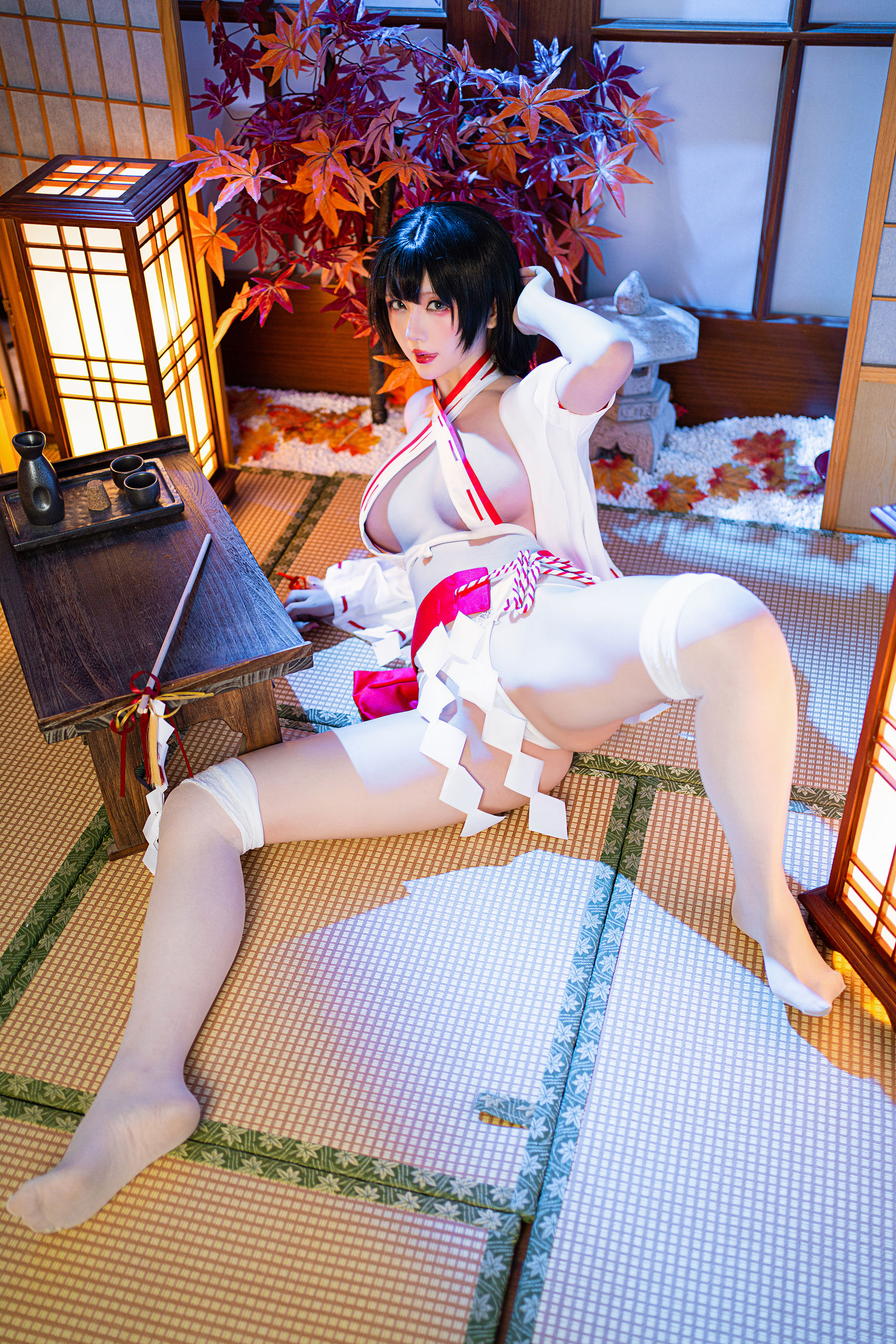[福利COS] Coser小姐姐星之迟迟 - 新春巫女