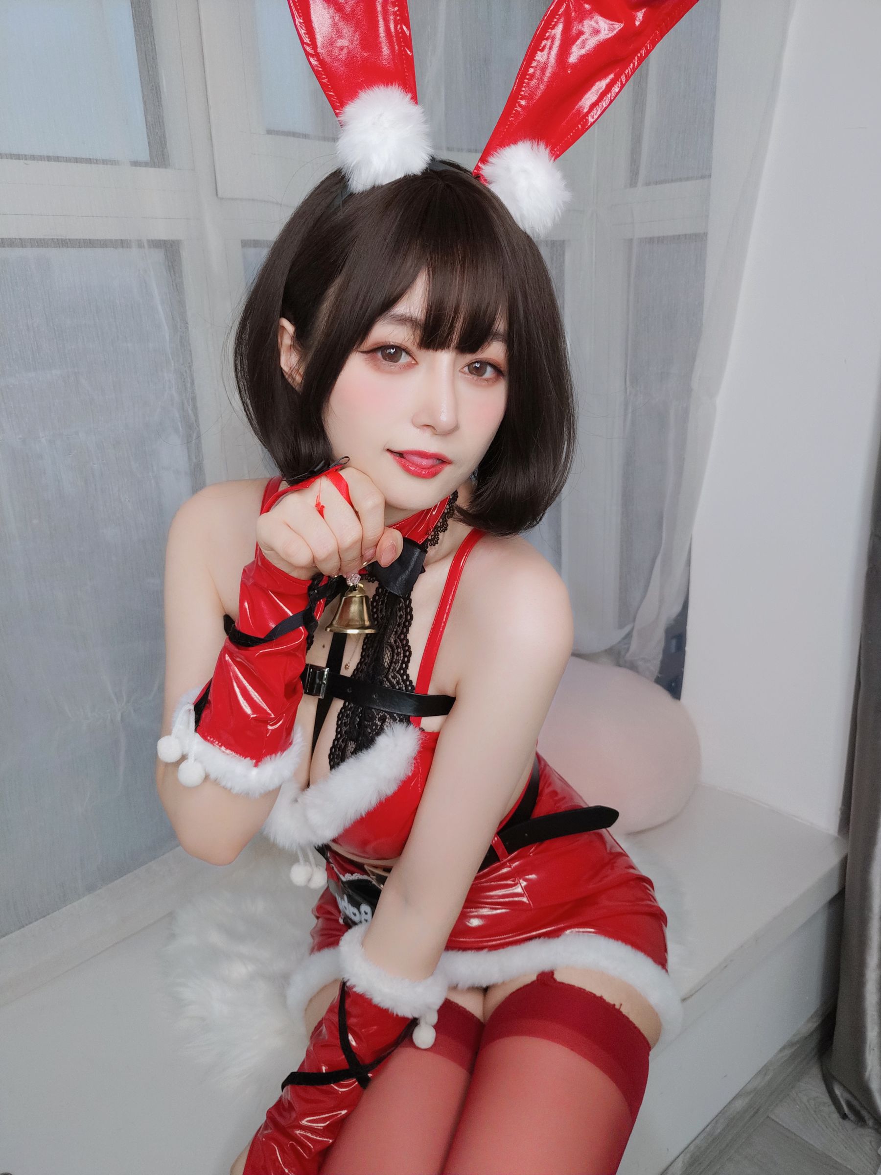 [福利COS] Coser小姐姐白银 - Christmas Bunny