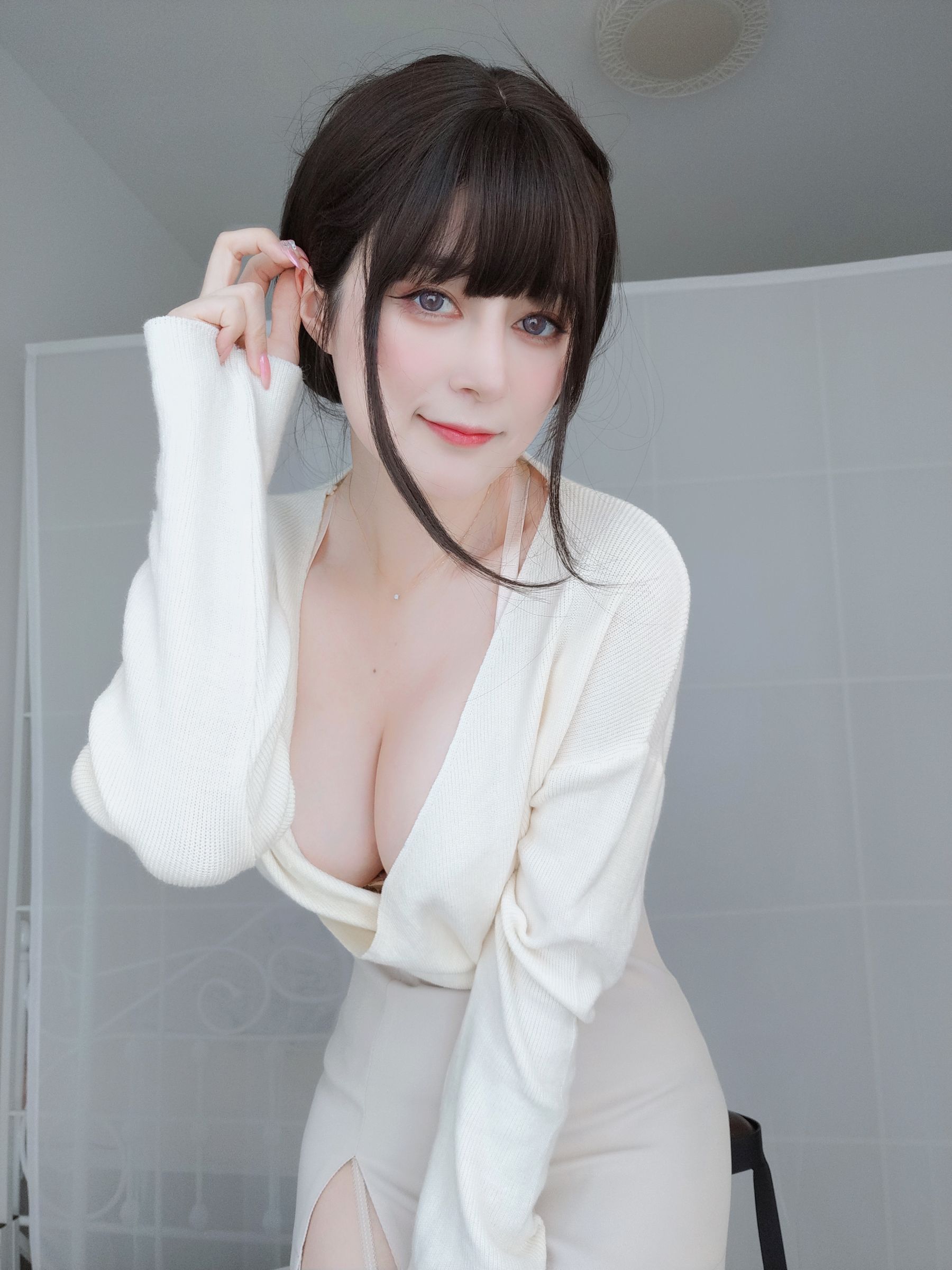 [福利COS] Coser小姐姐白银 - OL丝情