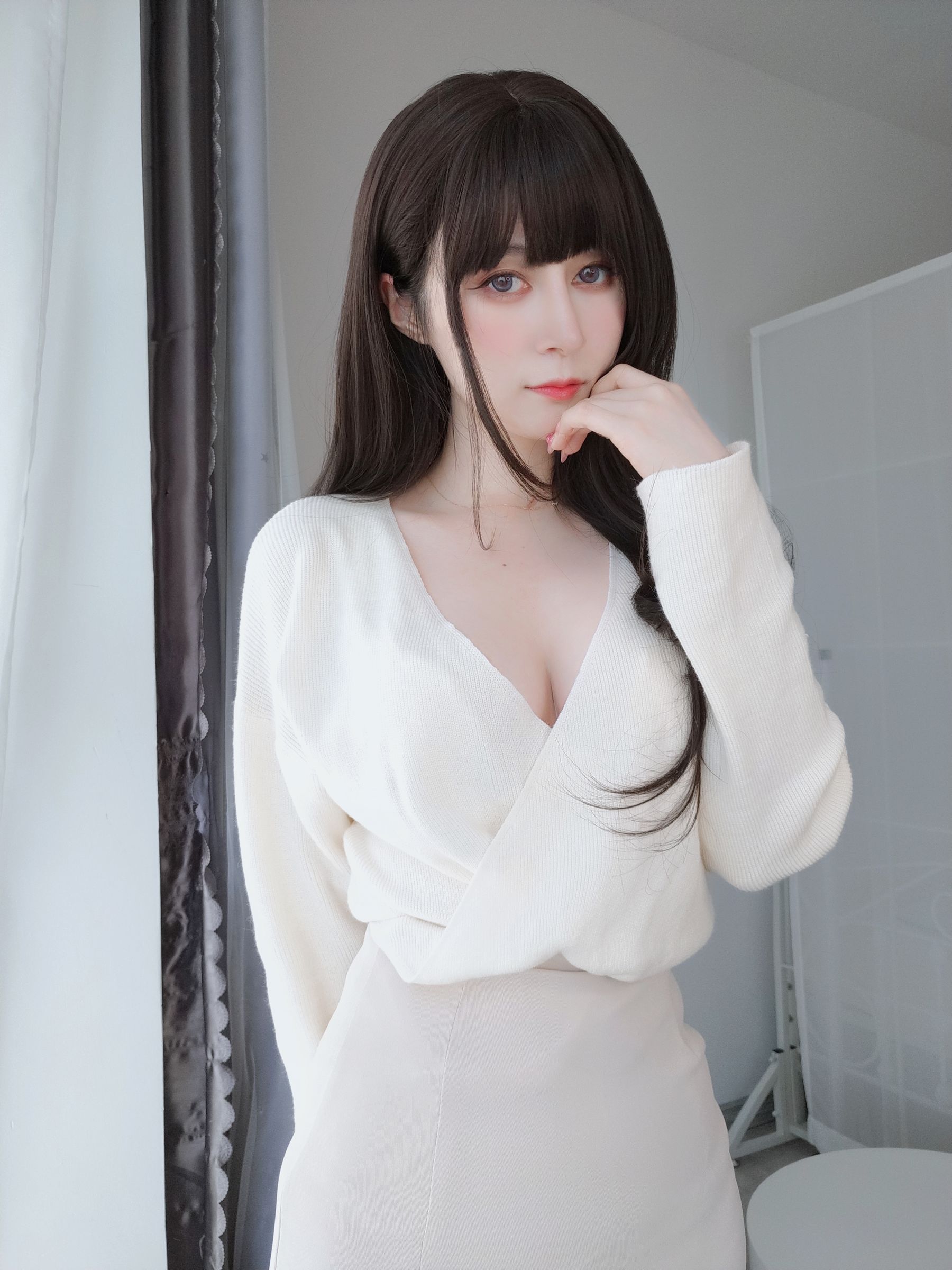 [福利COS] Coser小姐姐白银 - 梦中情人