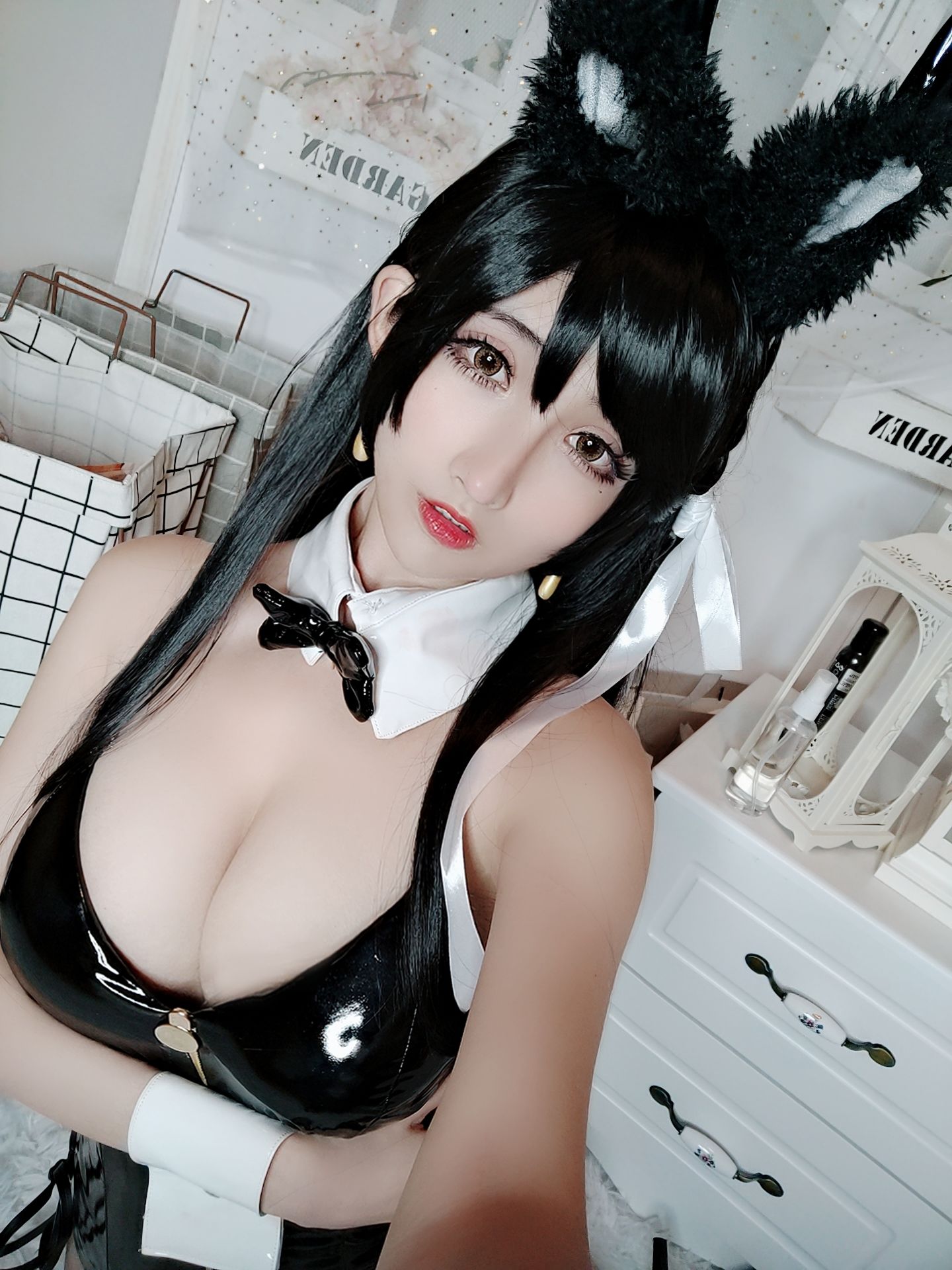 [福利COS] COS福利rioko凉凉子 - 爱宕自拍