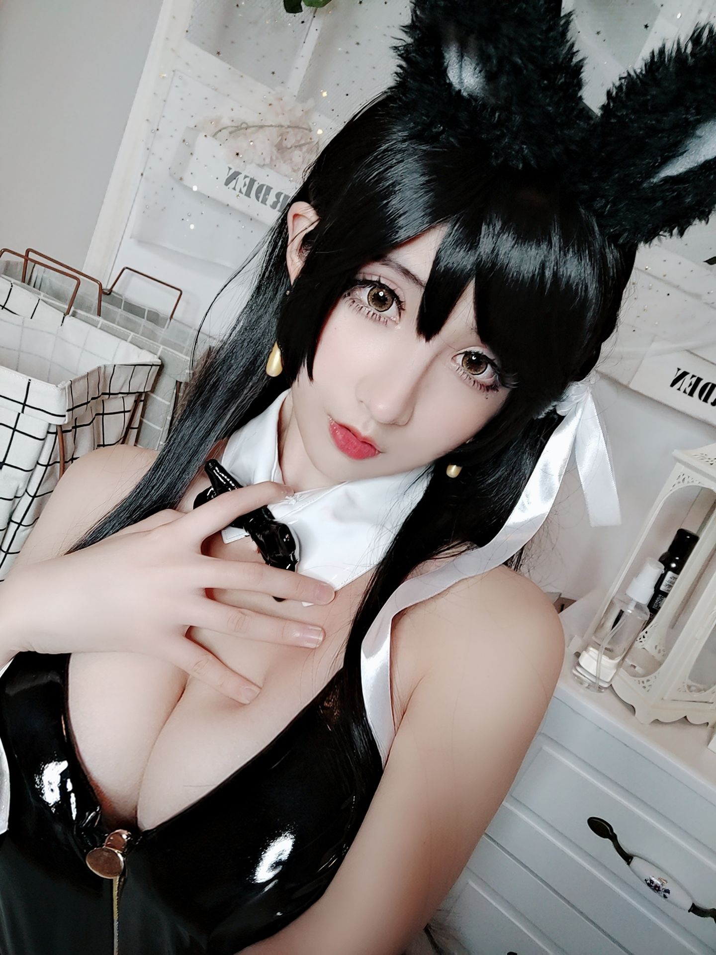 [福利COS] COS福利rioko凉凉子 - 爱宕自拍