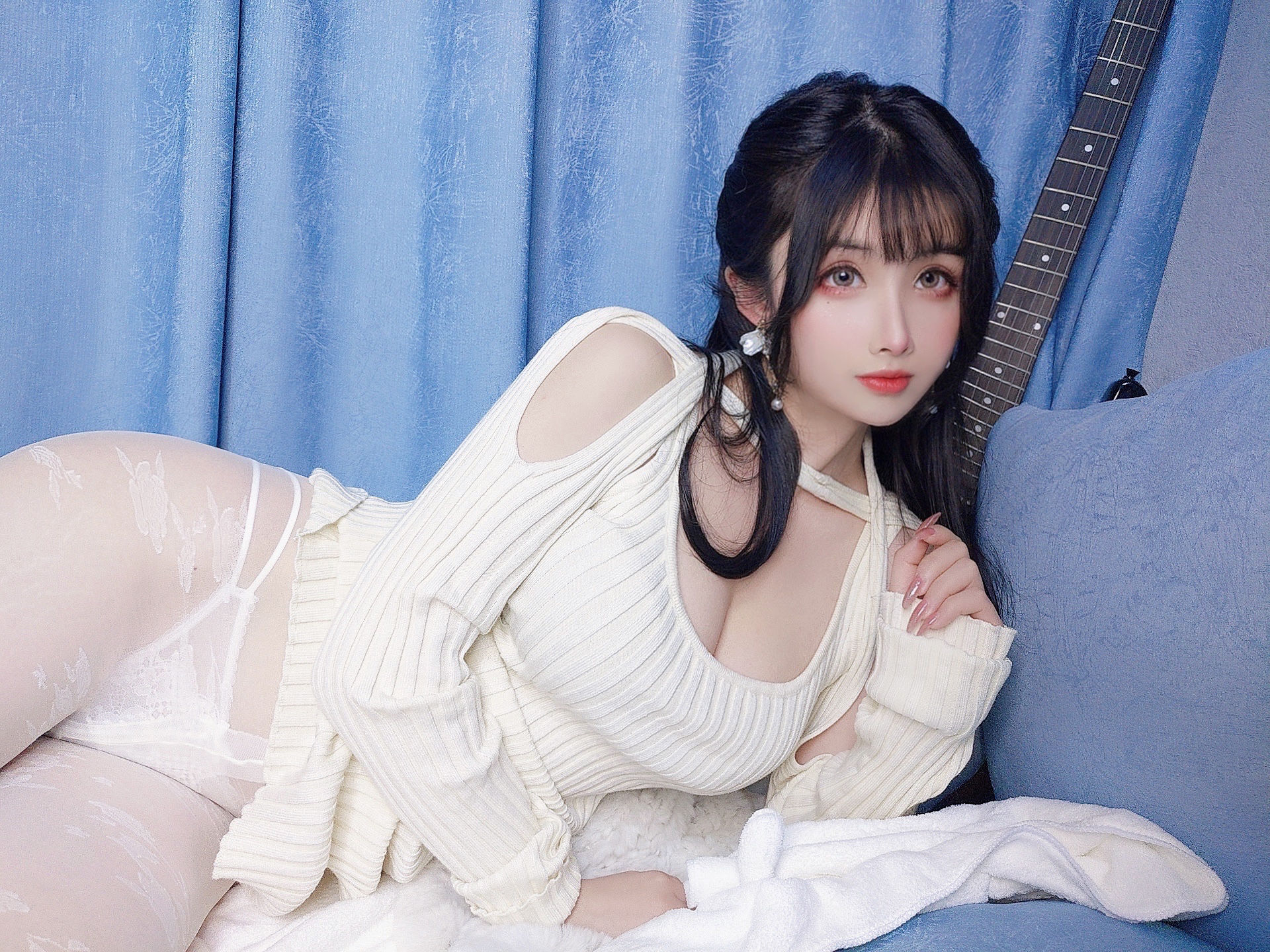[福利COS] COS福利rioko凉凉子(肉扣热热子) - 元宵节特辑