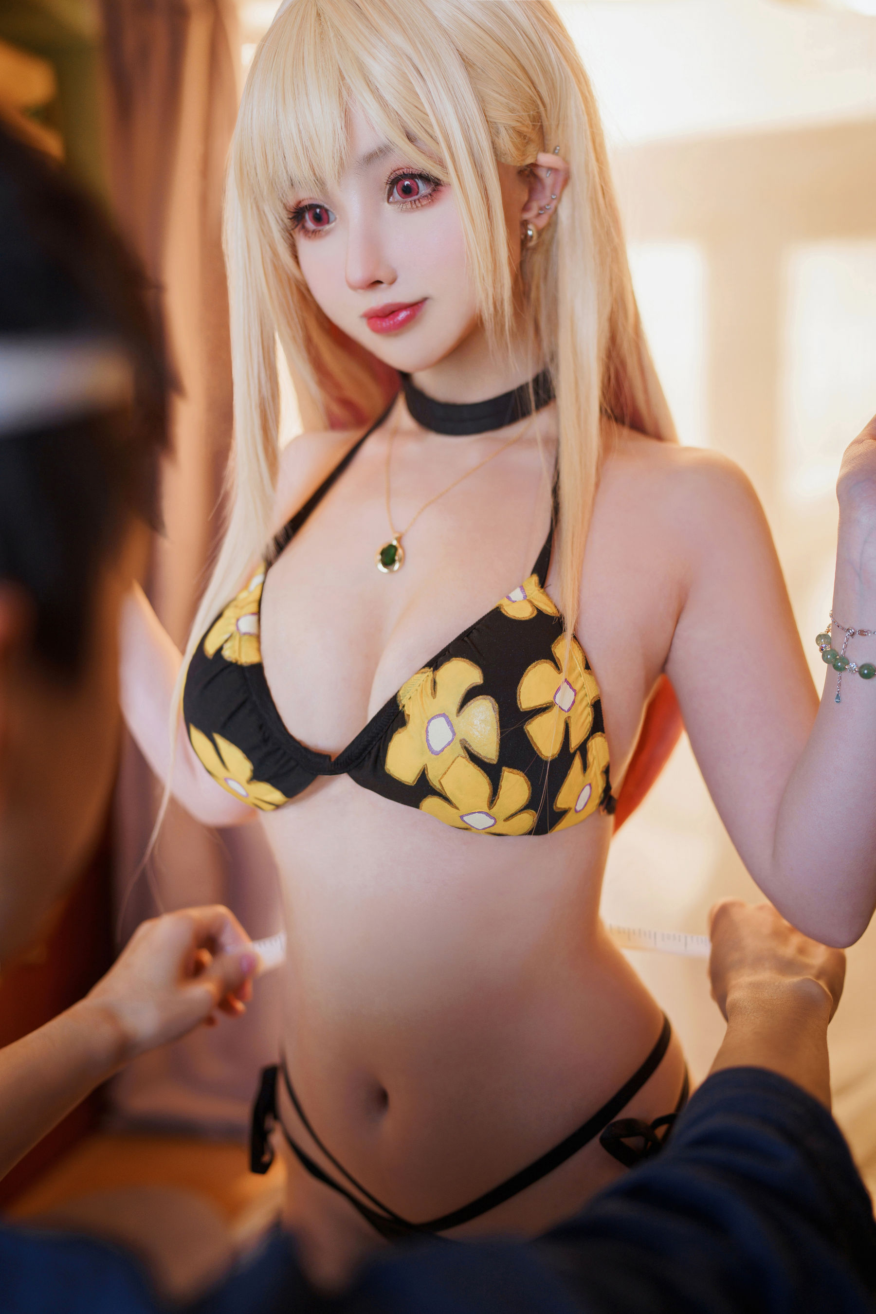 [福利COS] COS福利rioko凉凉子(肉扣热热子) - 更衣人偶 本篇