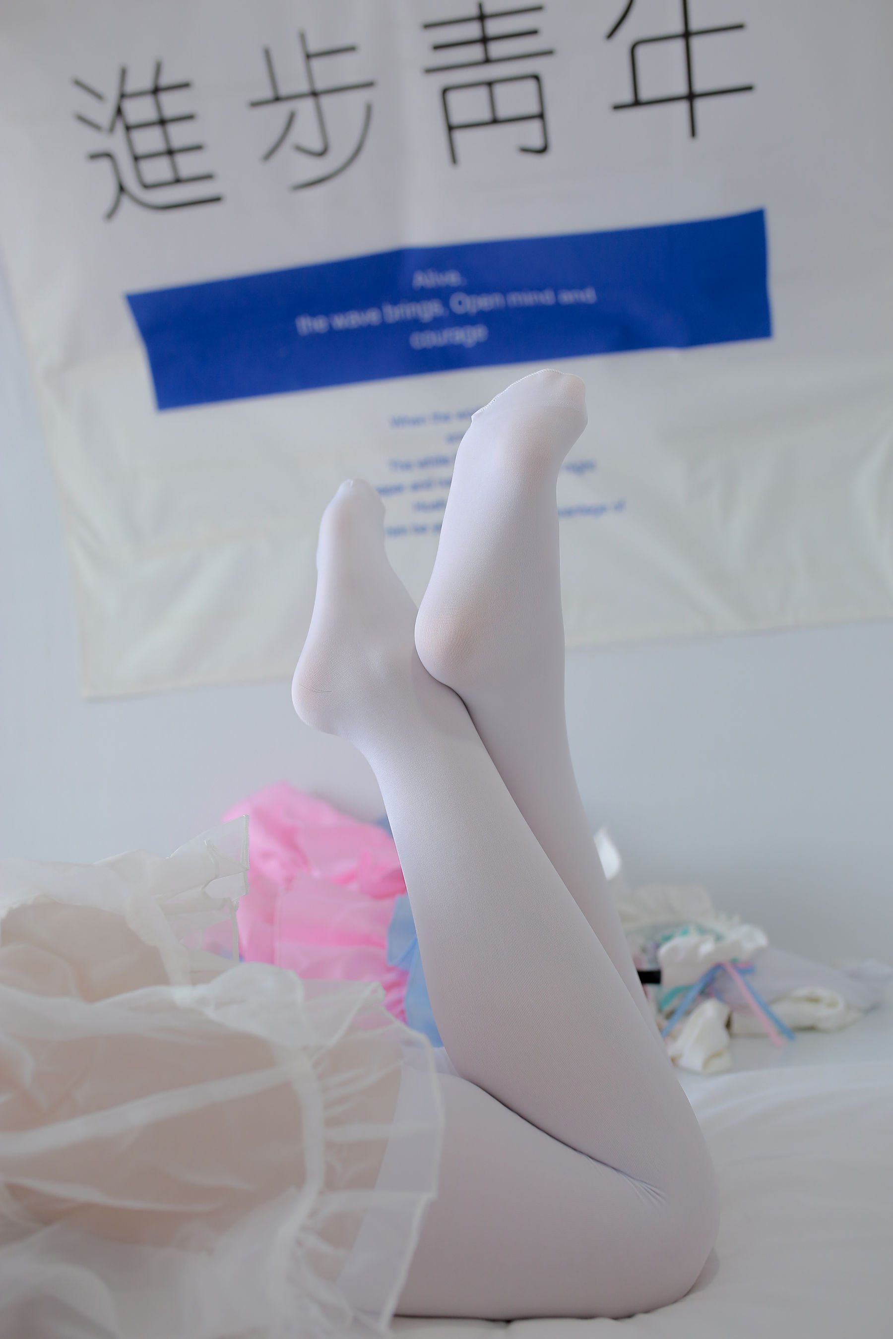 [福利COS] FBG - 草莓白纱