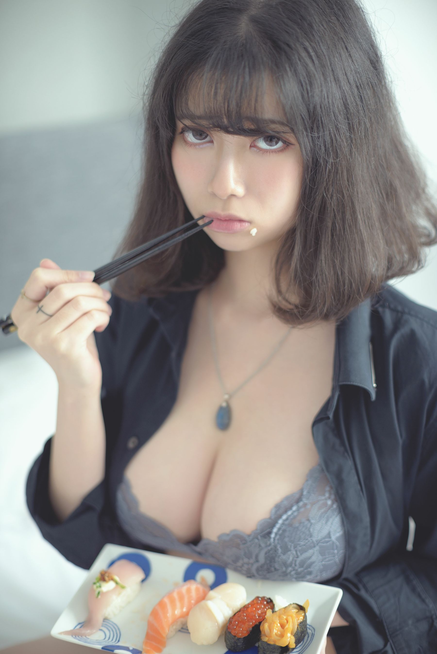 [福利COS] Hieey Heika 嗨兒 - 自拍