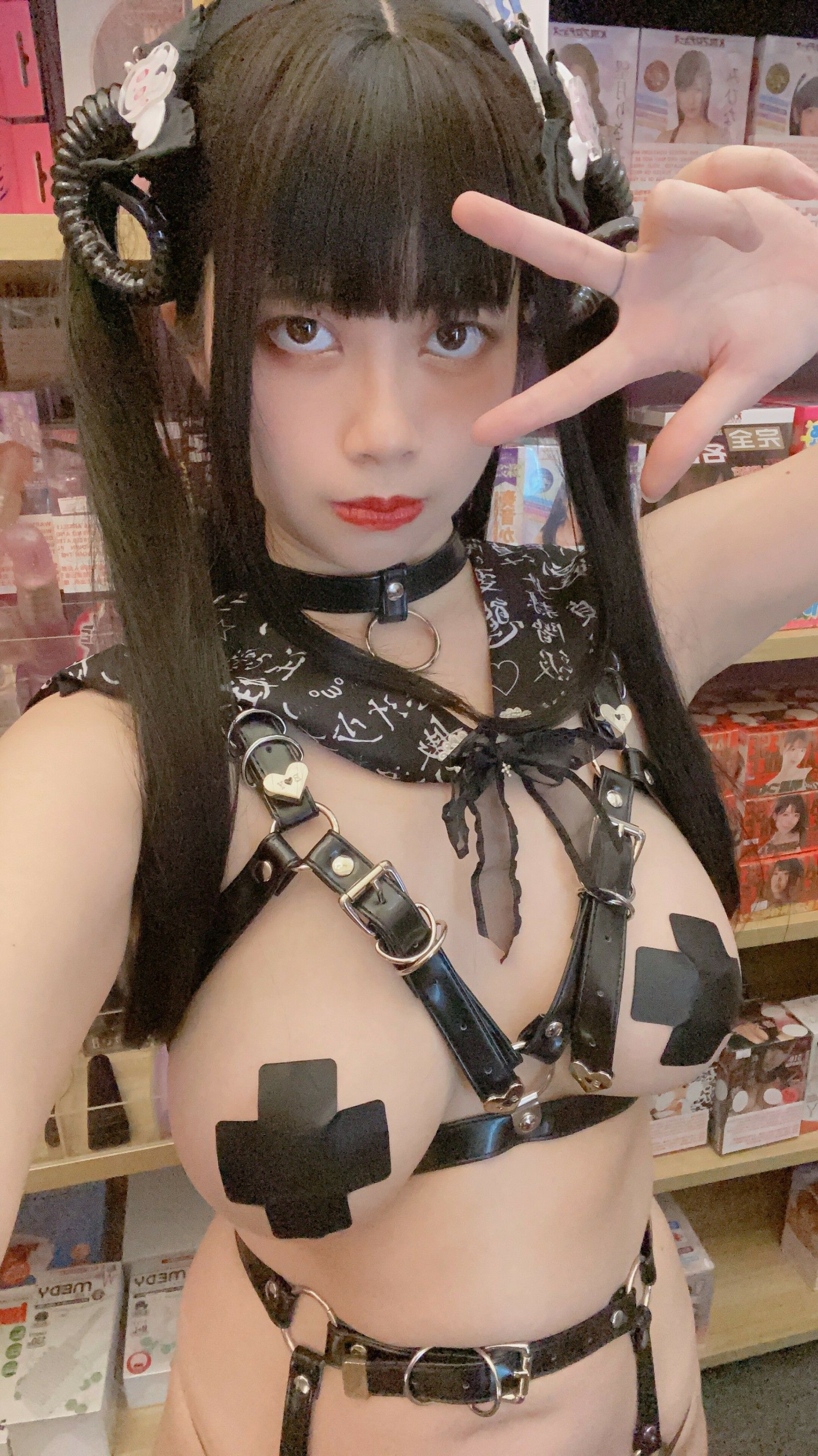 [福利COS] Hieey Heika 嗨兒 - 魅魔