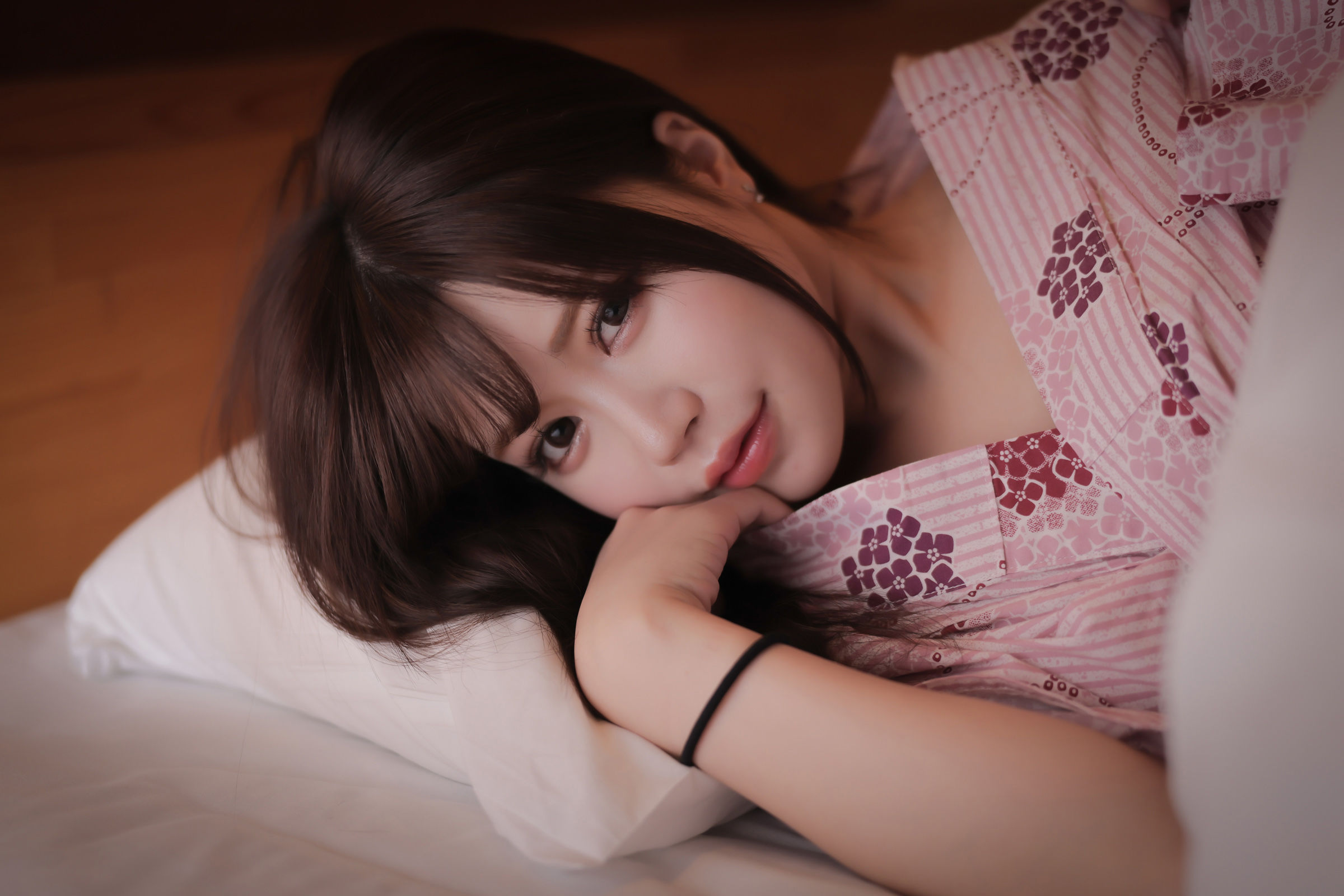 [福利COS] Mai Shirota 白田まい 白田まいと、貸切温泉と、濃厚接触