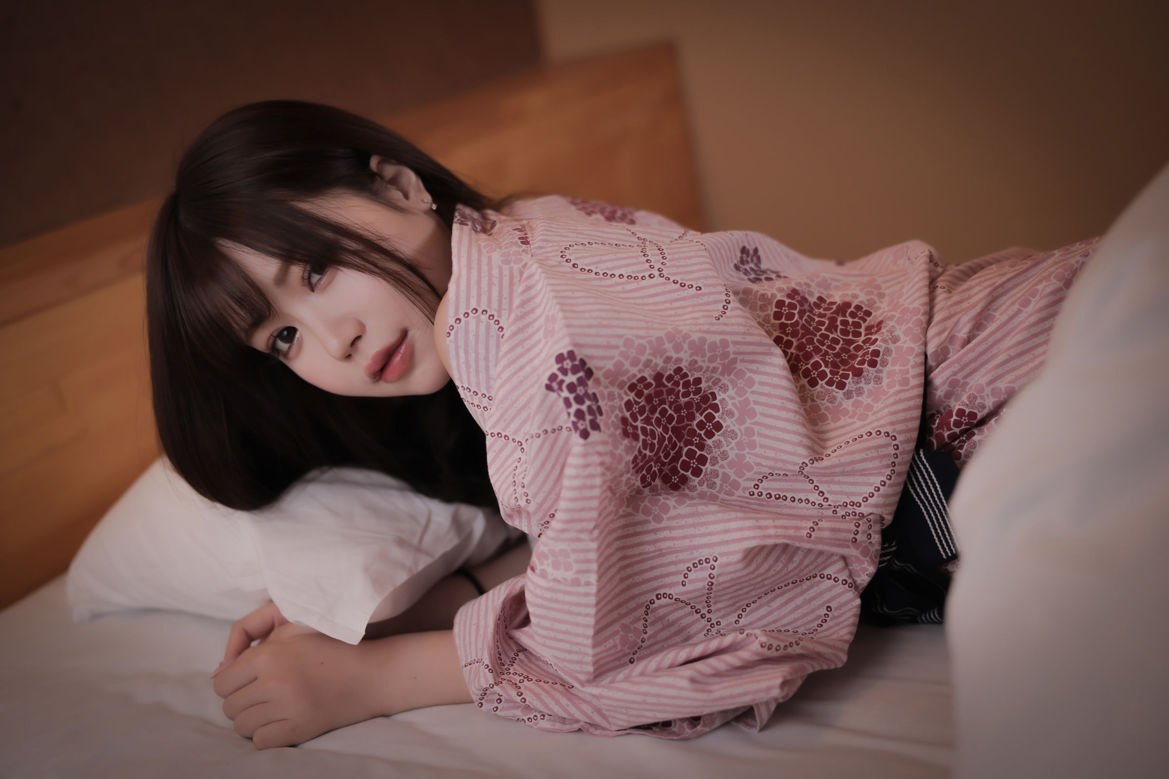 [福利COS] Mai Shirota 白田まい 白田まいと、貸切温泉と、濃厚接触