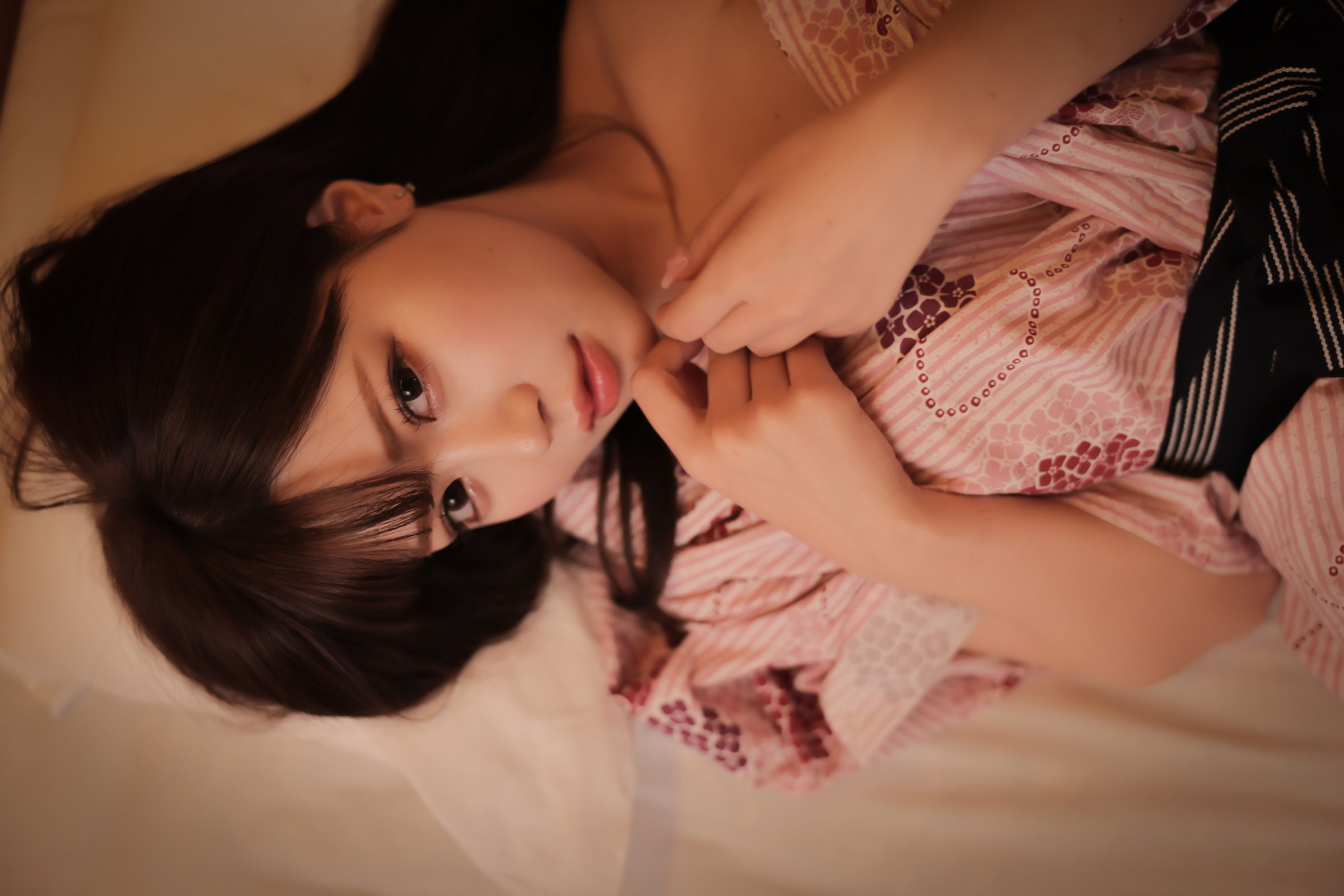 [福利COS] Mai Shirota 白田まい 白田まいと、貸切温泉と、濃厚接触