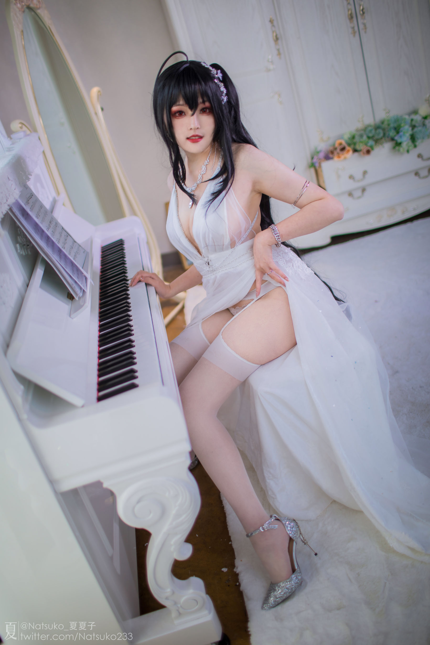 [福利COS] Natsuko夏夏子 - 碧蓝航线 大凤誓约
