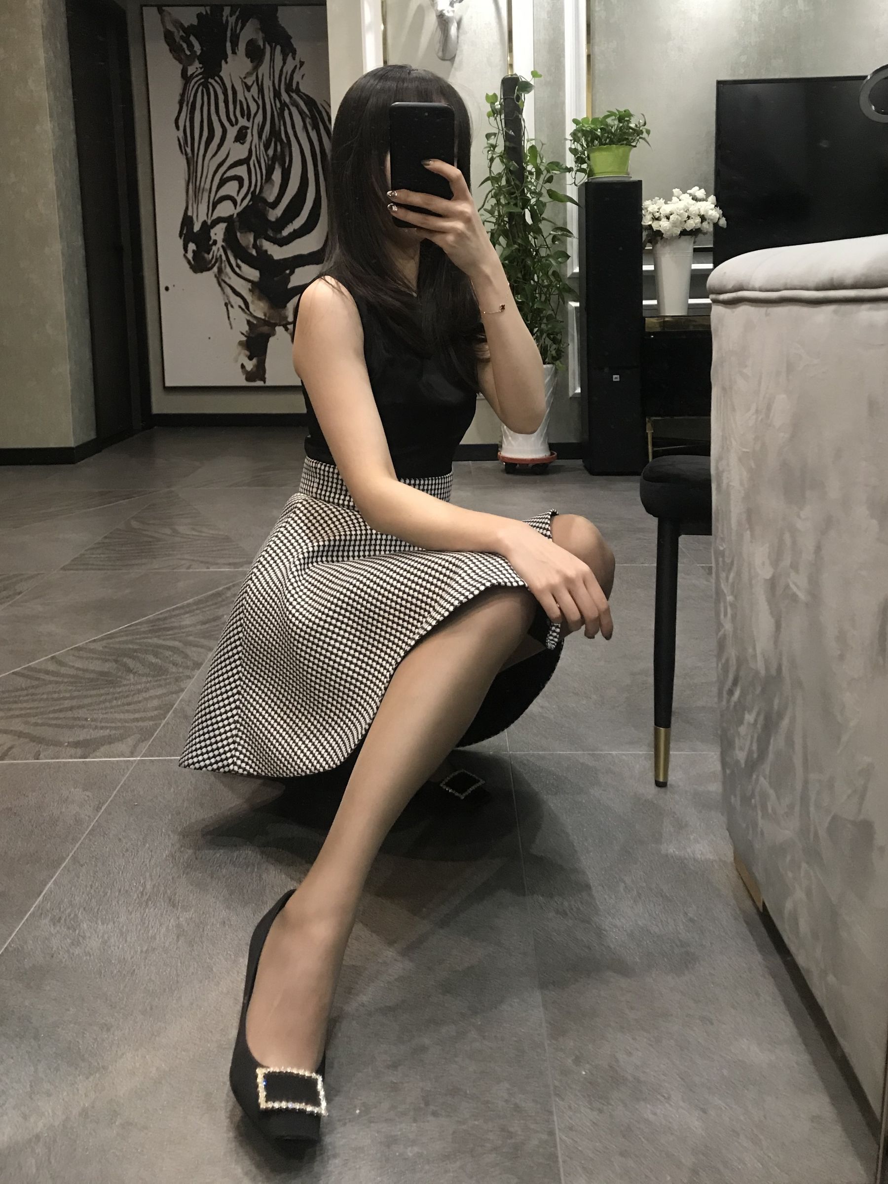 [福利COS] 丝足博主麋鹿_Monroe 2020.04.20 红高黑丝