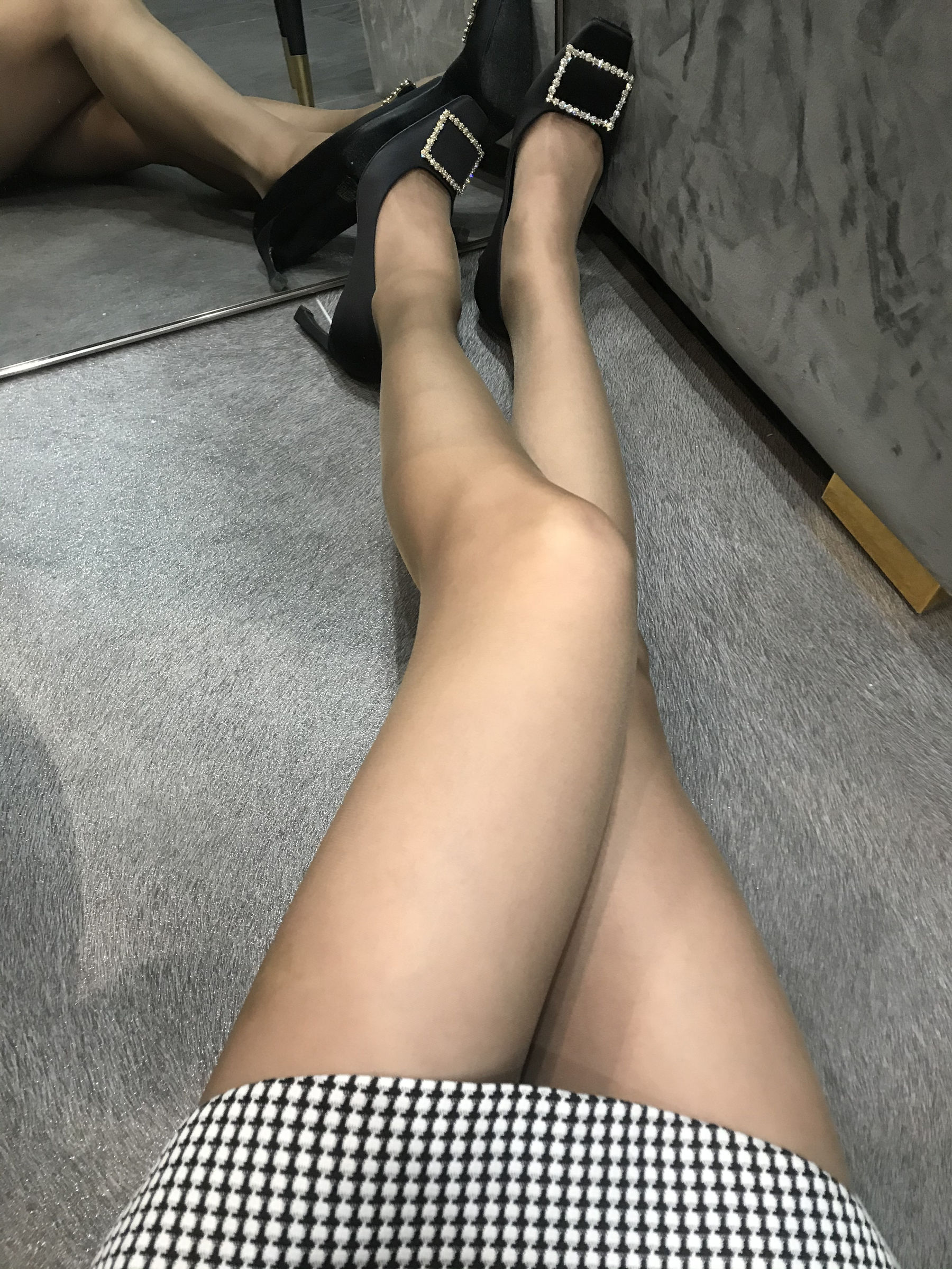 [福利COS] 丝足博主麋鹿_Monroe 2020.04.20 红高黑丝
