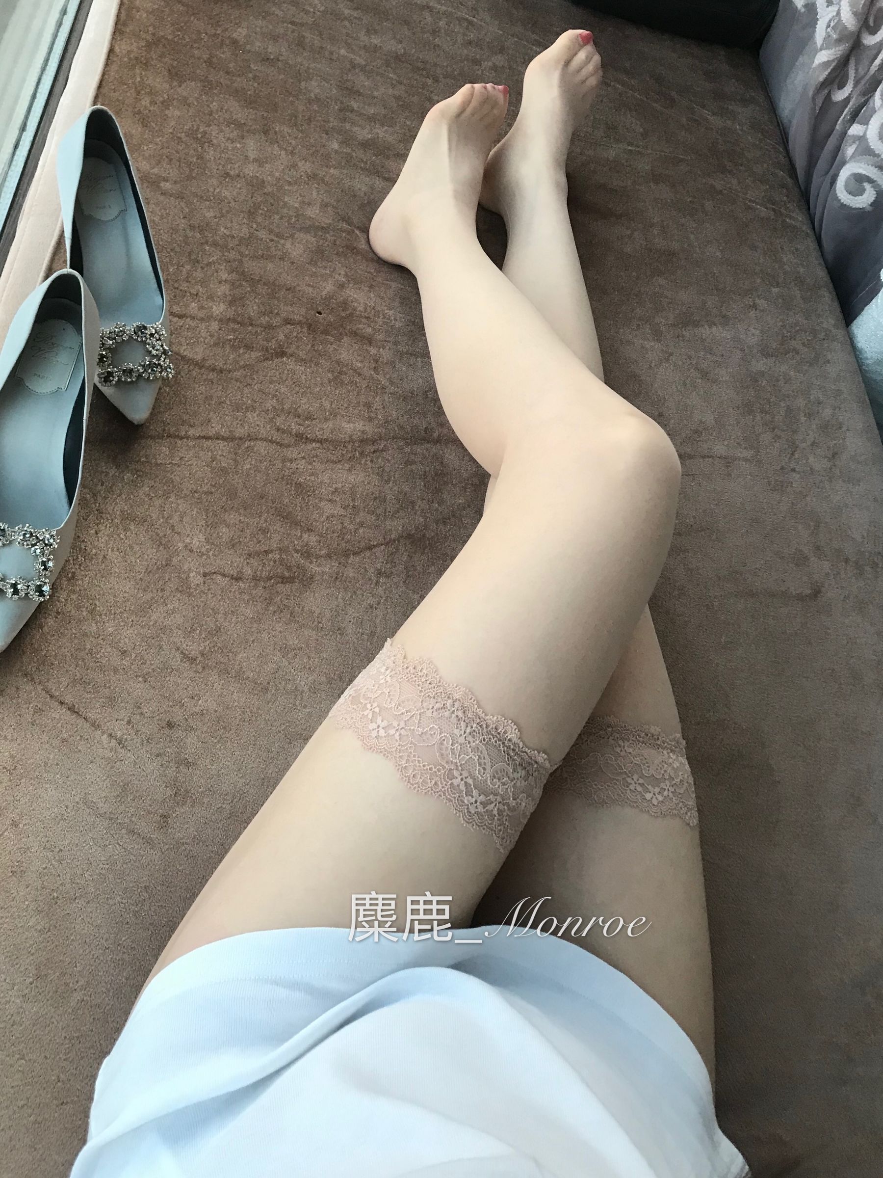 [福利COS] 丝足博主麋鹿_Monroe 2020.05.30 月未丝集