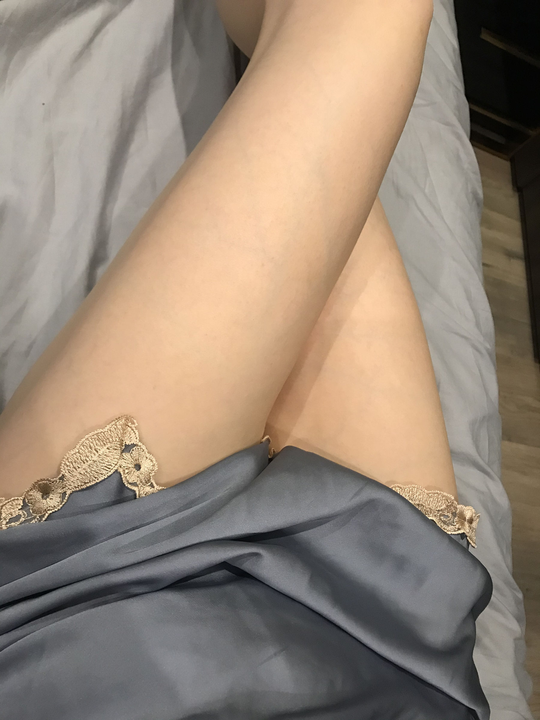 [福利COS] 丝足博主麋鹿_Monroe 2020.06.16 温柔一击