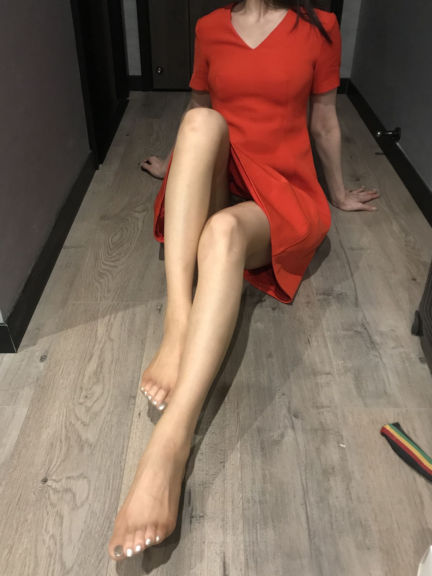 [福利COS] 丝足博主麋鹿_Monroe 2020.07.02 情趣线条丝袜