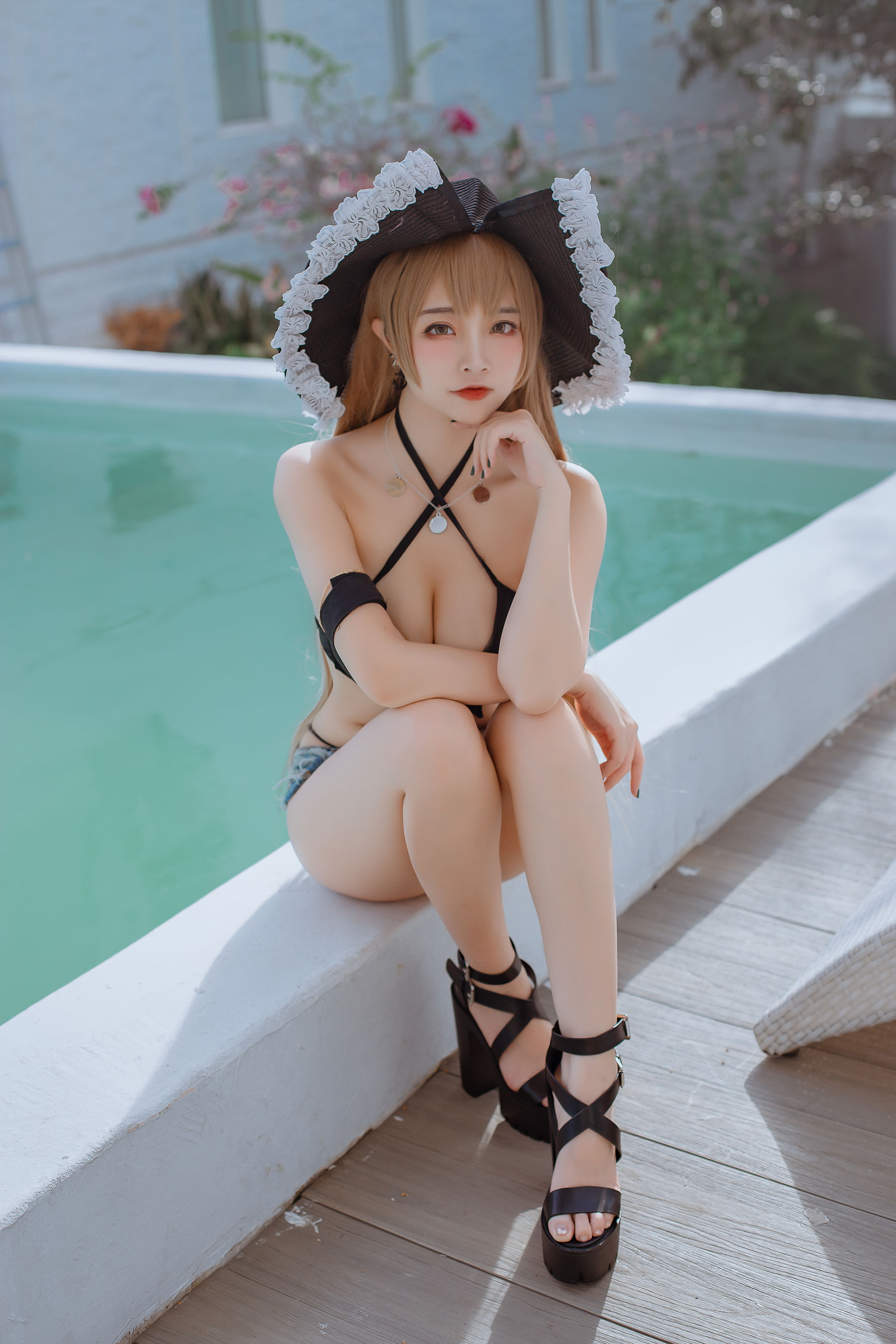 [福利COS] 人气Coser二佐Nisa - 碧蓝 让巴尔泳装