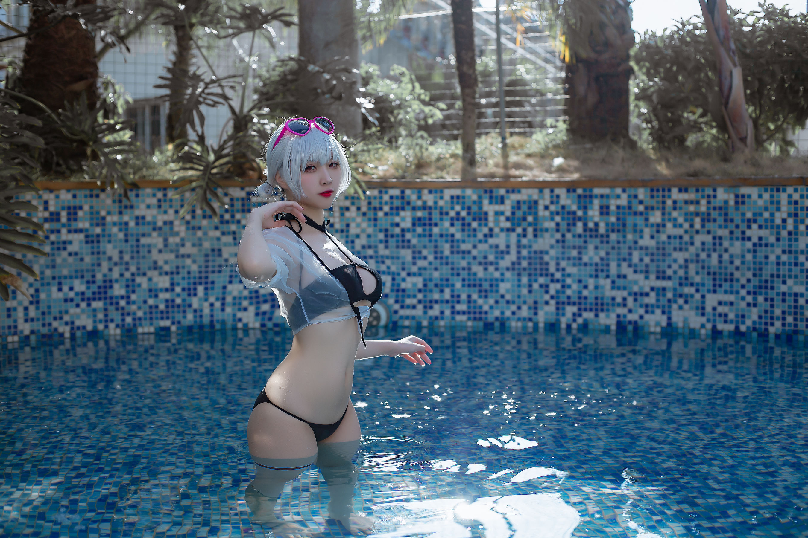 [福利COS] 人气Coser二佐Nisa - 碧蓝航线 天狼星泳装