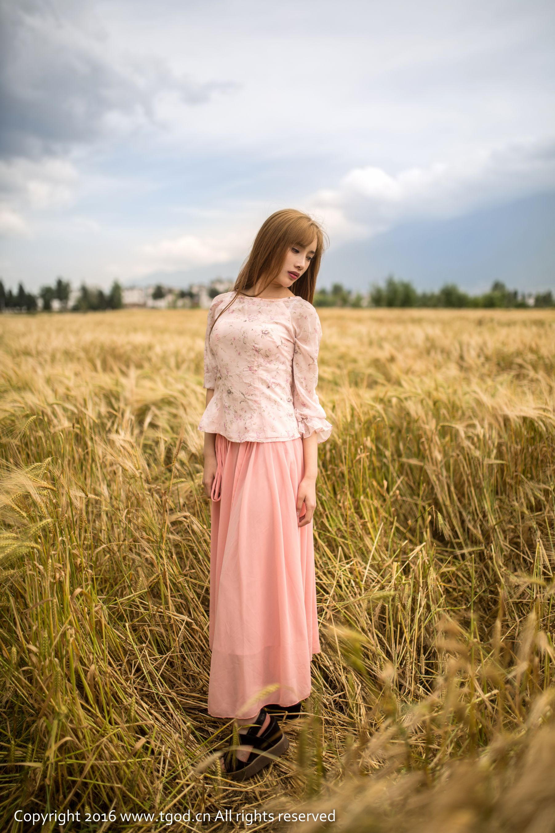 土肥圆矮《挡不住的柔情》 [推女神/尤蜜荟]