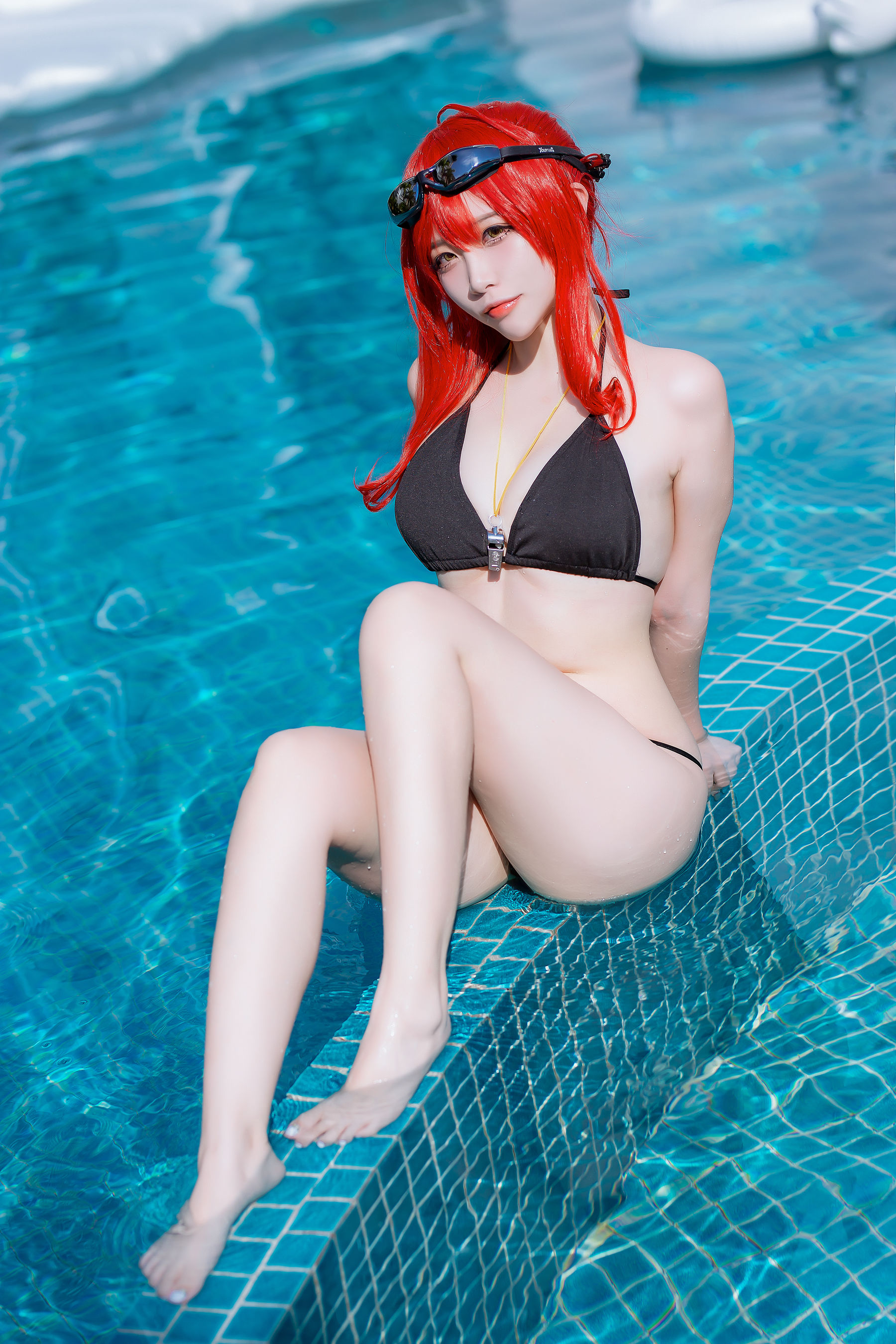 [福利COS] 人气Coser二佐Nisa - 碧蓝航线 扎拉泳装