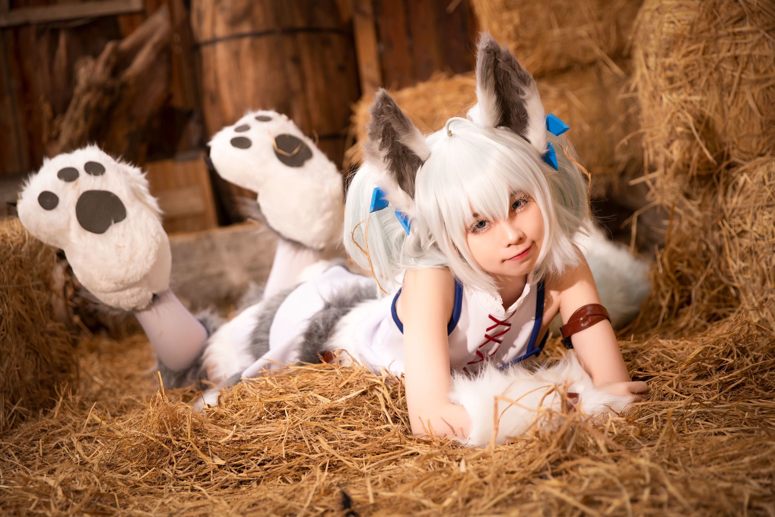 [福利COS] 动漫博主G44不会受伤 - 地牢刹那常服