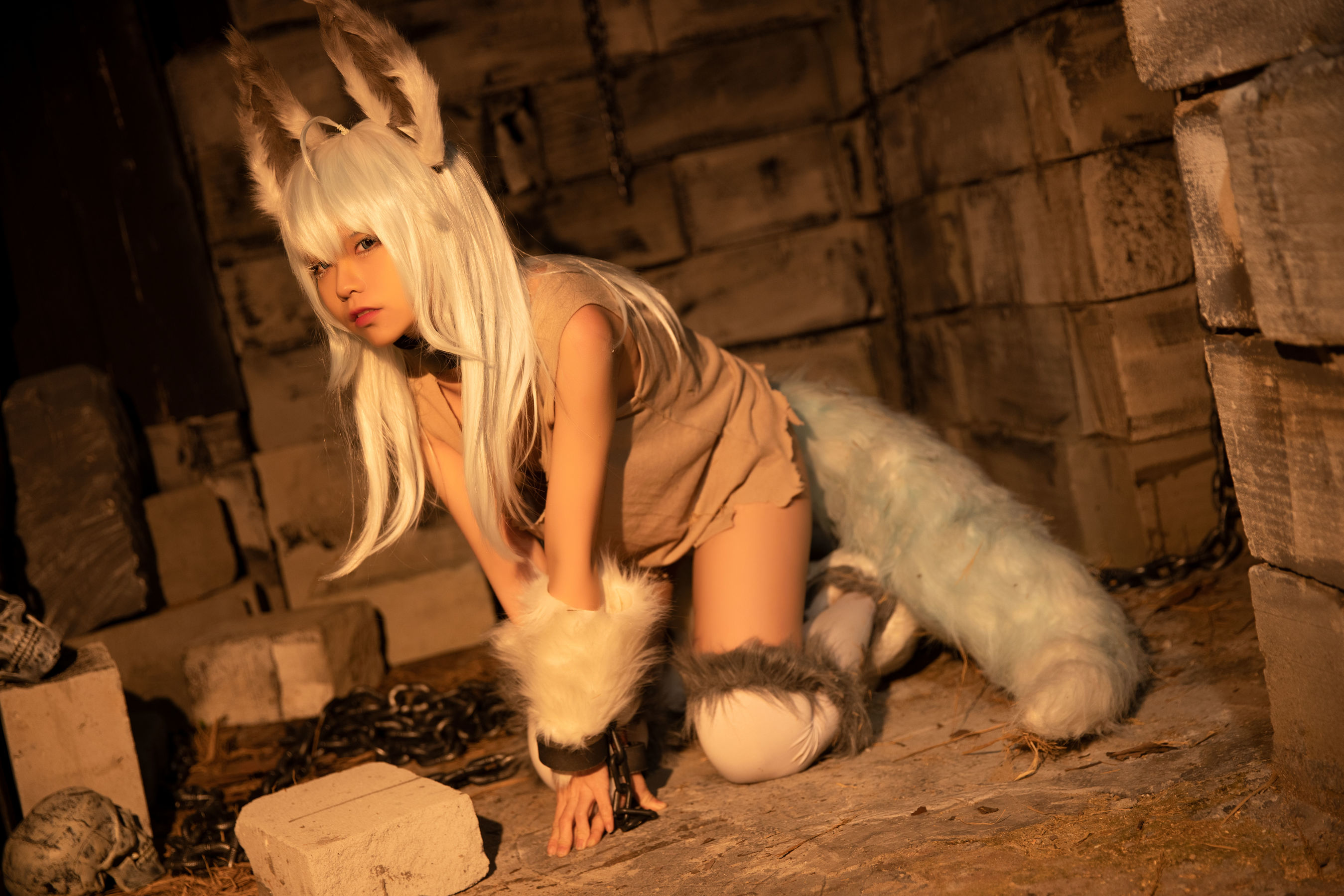 [福利COS] 动漫博主G44不会受伤 - 地牢刹那常服