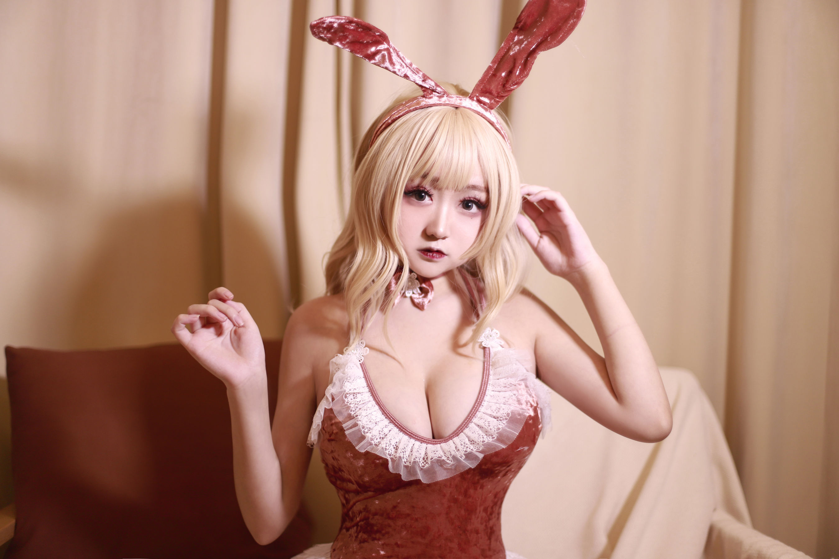 [福利COS] 动漫博主恩田直幸 - 兔女郎