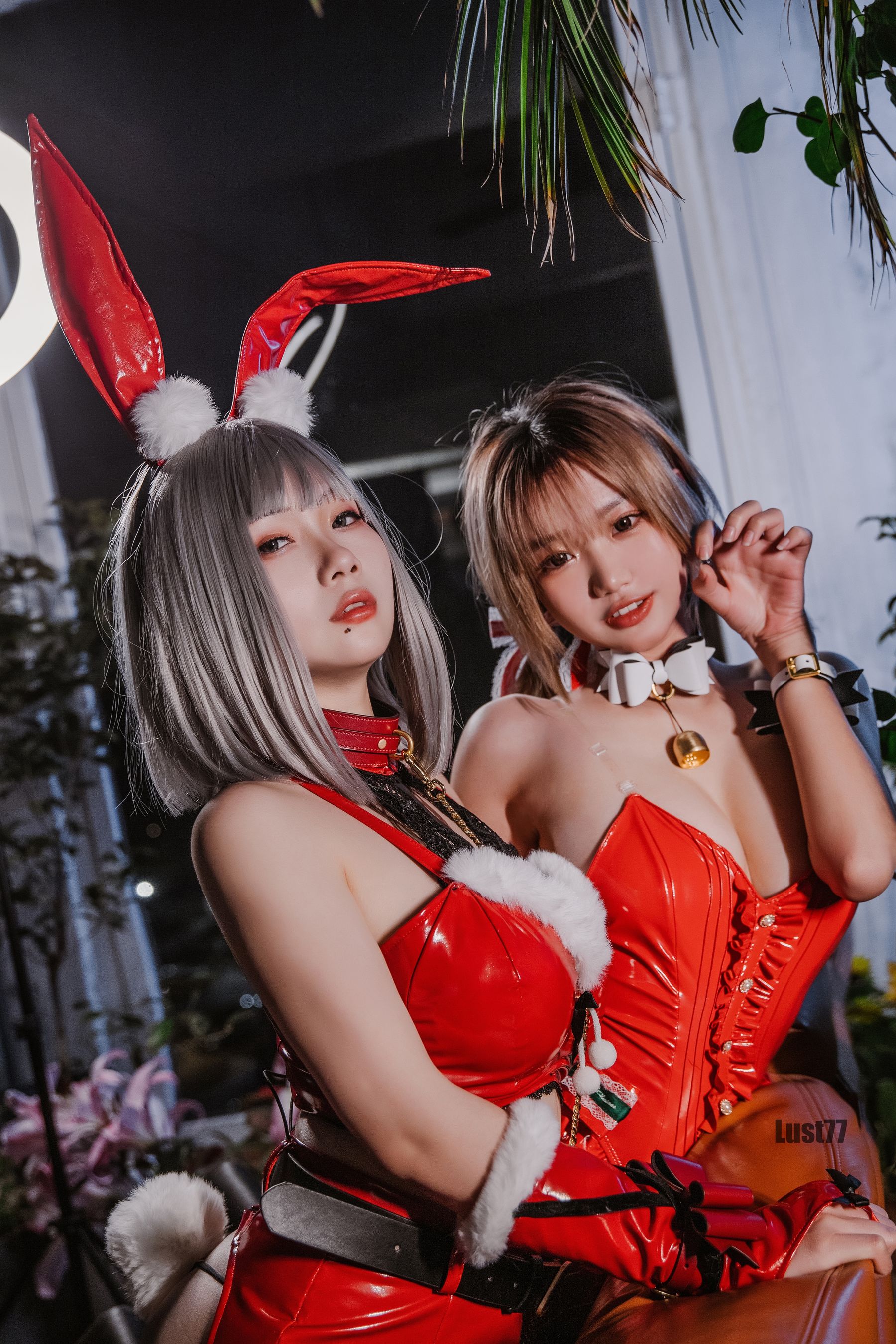 [福利COS] 动漫博主柒柒要乖哦 - 2021圣诞双兔